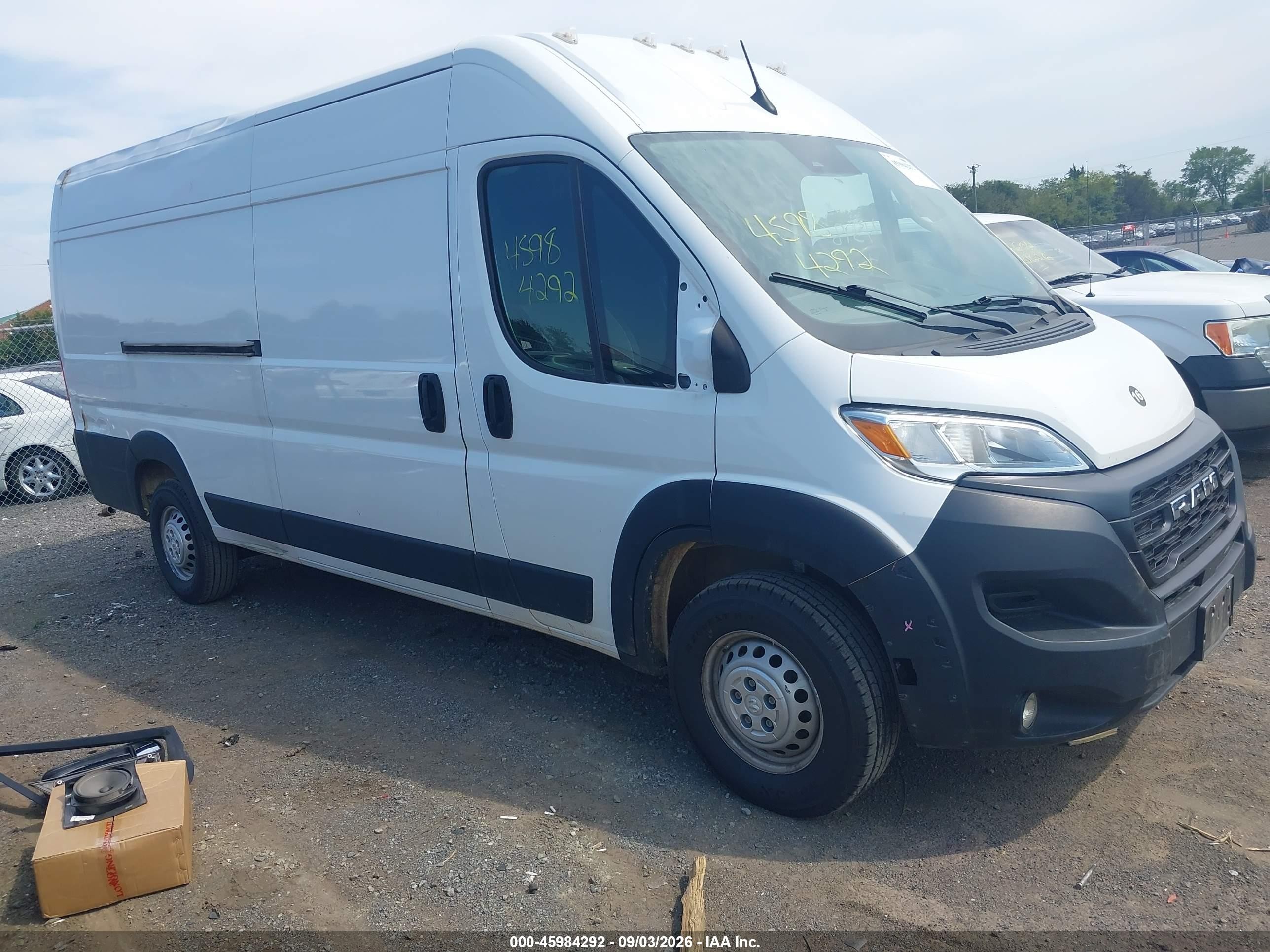 2025 Ram ProMaster 3500 VIN 3C6MRVJG7SE504868 — IAAI salvage auction photo