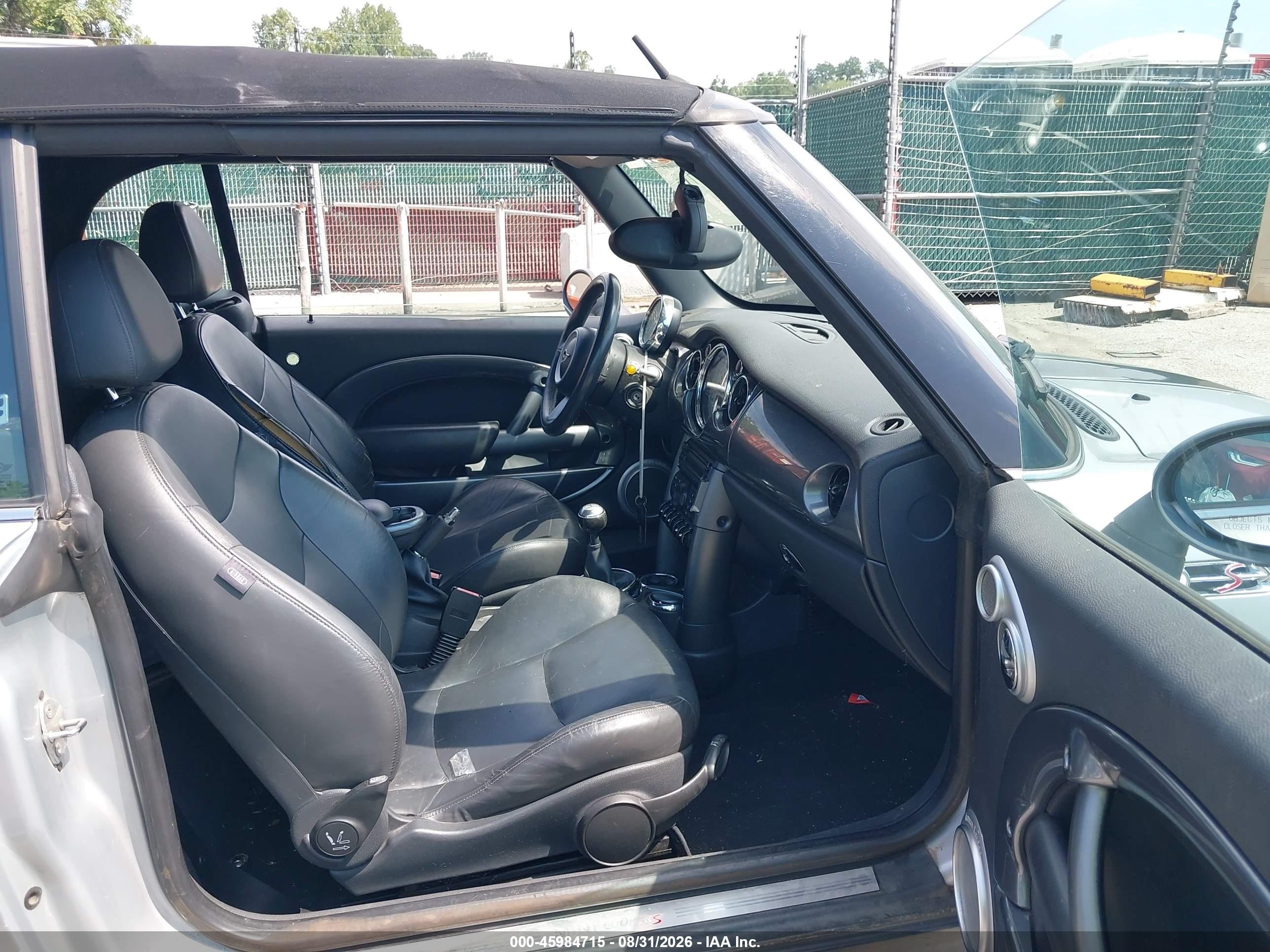 2007 Mini Cooper VIN WMWRH33587TJ43759 IAAI salvage auction — Normal Wear, Clear (Maryland), sold $350 on 2026-09-03 (photo 5)