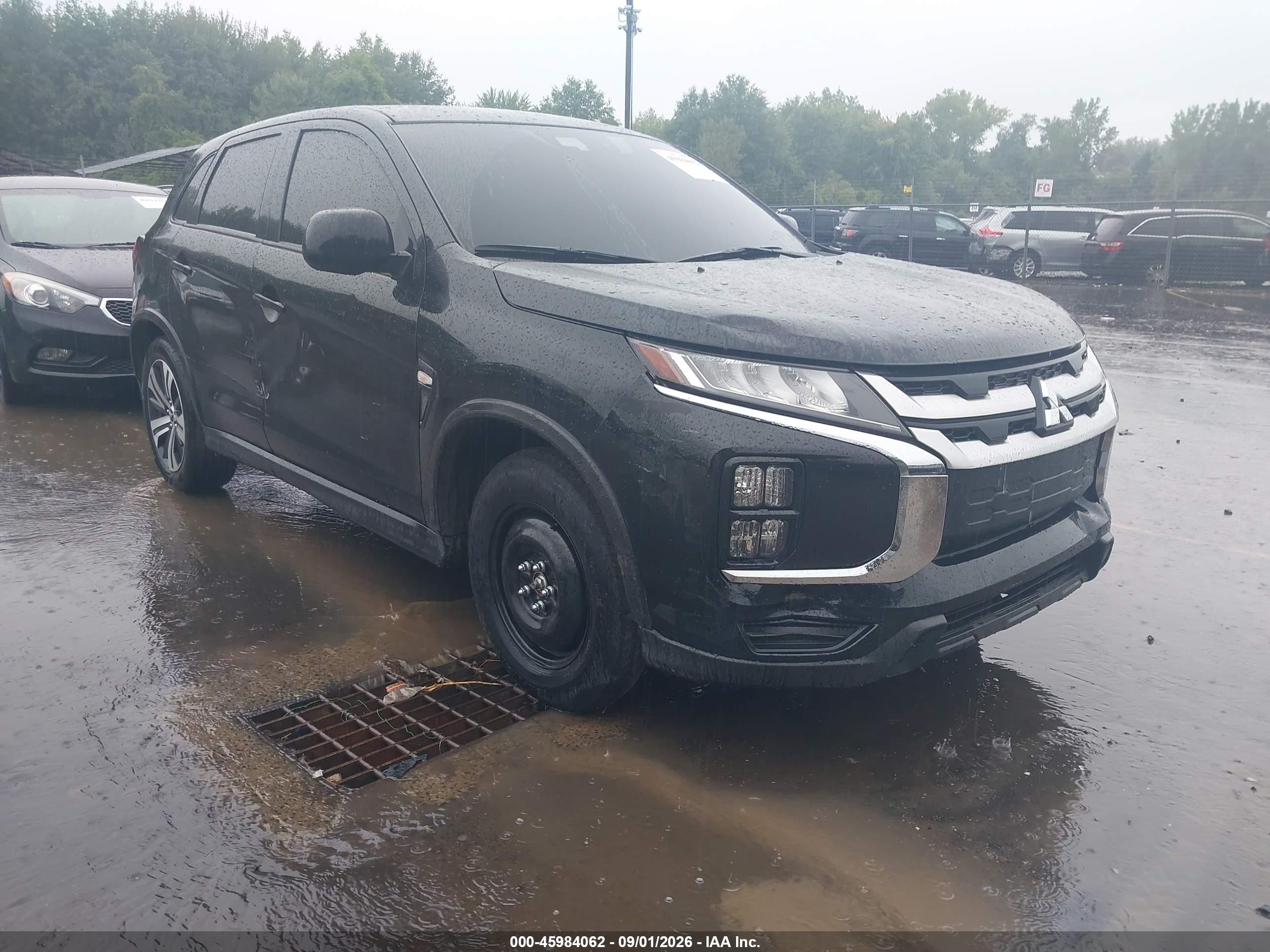 2025 Mitsubishi Outlander sport VIN JA4ARUAU6SU013263 IAAI salvage auction — Front End, Clear (Connecticut), sold $10,000 on 2026-10-07 (photo 1)