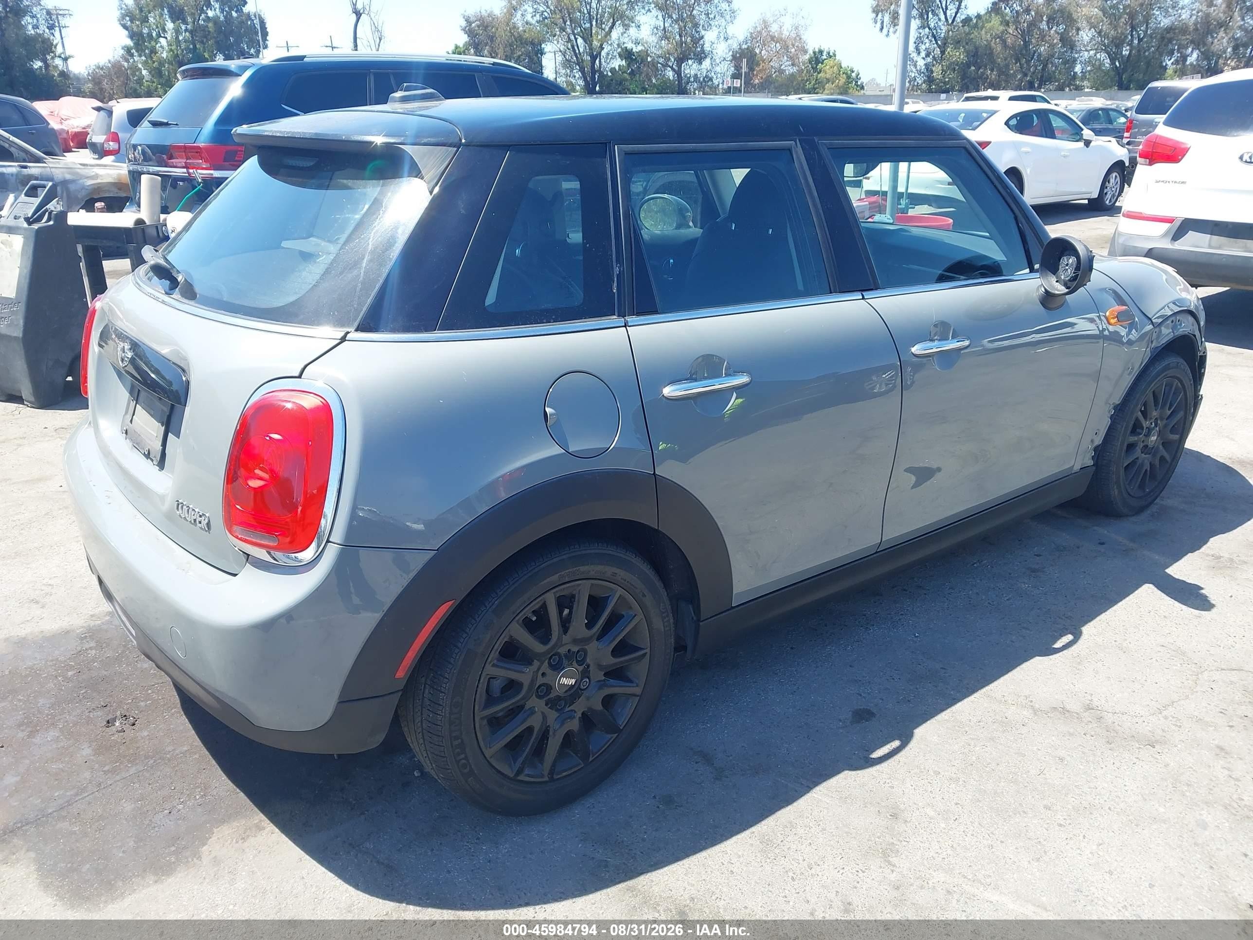2016 Mini Hardtop VIN WMWXU1C50G2D12950 IAAI salvage auction — Front End, Salvage (California), sold $1,450 on 2026-09-13 (photo 4)