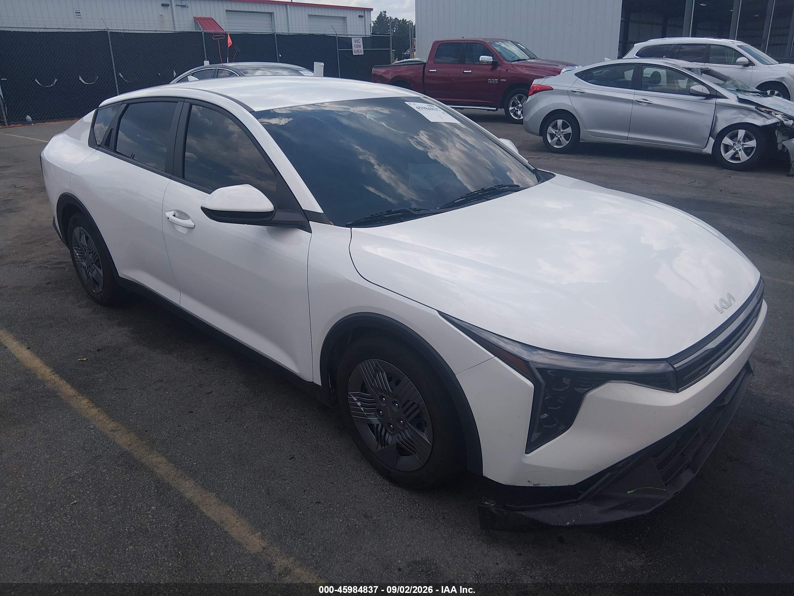 2025 Kia K4 VIN 3KPFT4DE3SE062453 — IAAI salvage auction photo