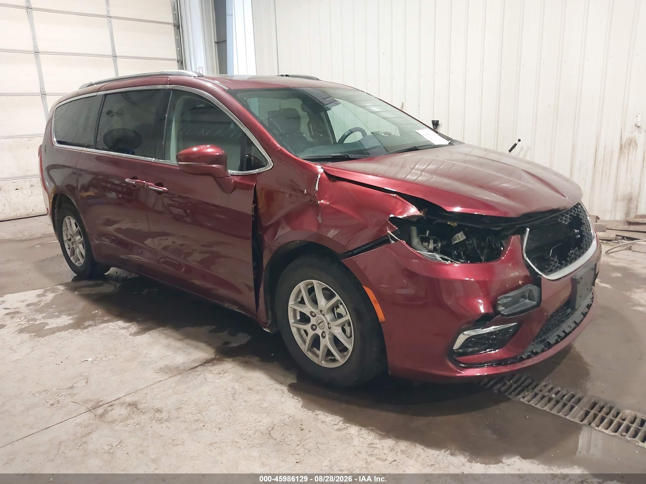 2021 Chrysler Pacifica VIN 2C4RC1BG1MR593037 — IAAI salvage auction photo