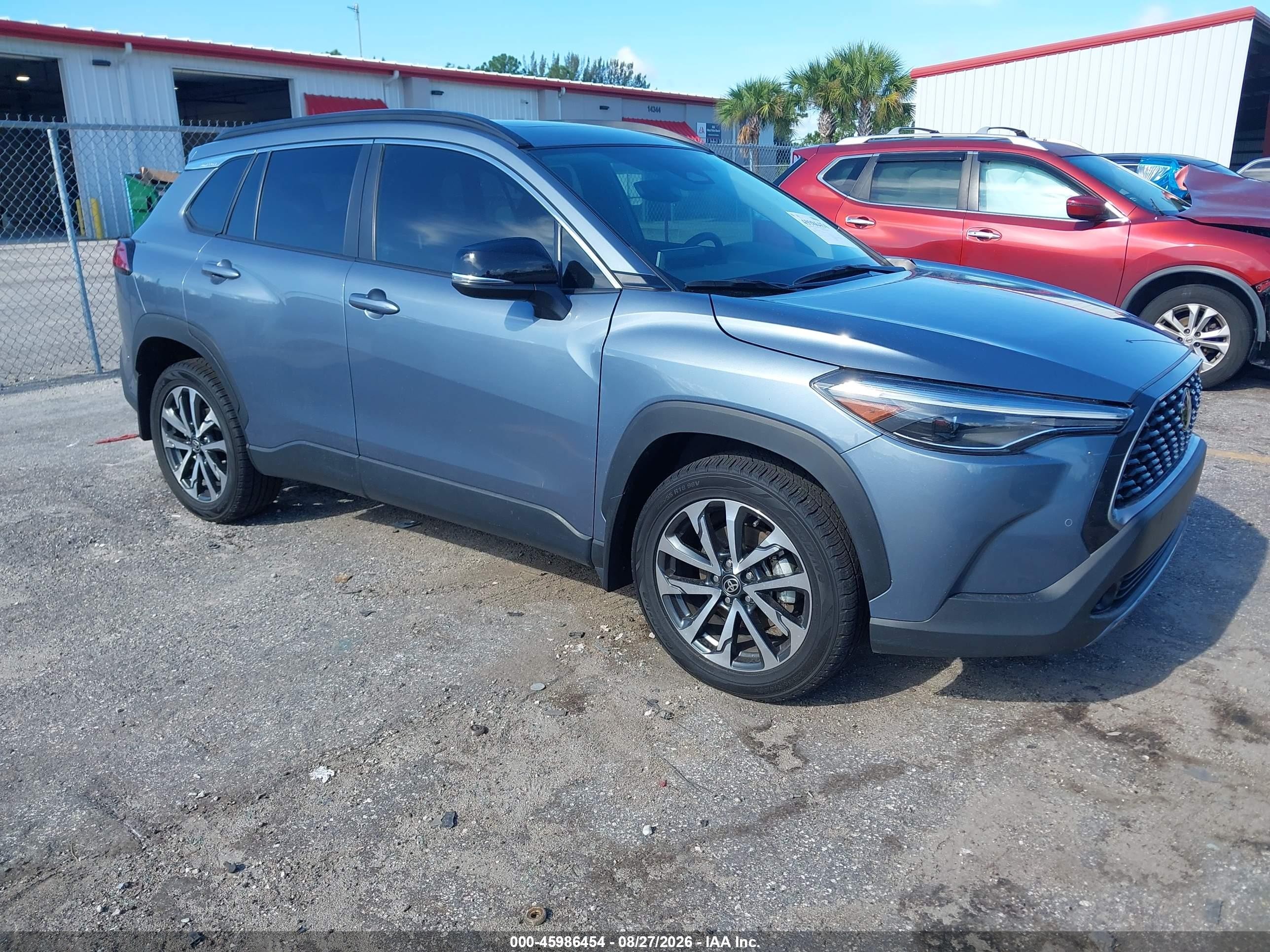 2025 Toyota Corolla Cross VIN 7MUDAABG4SV126835 — IAAI salvage auction photo