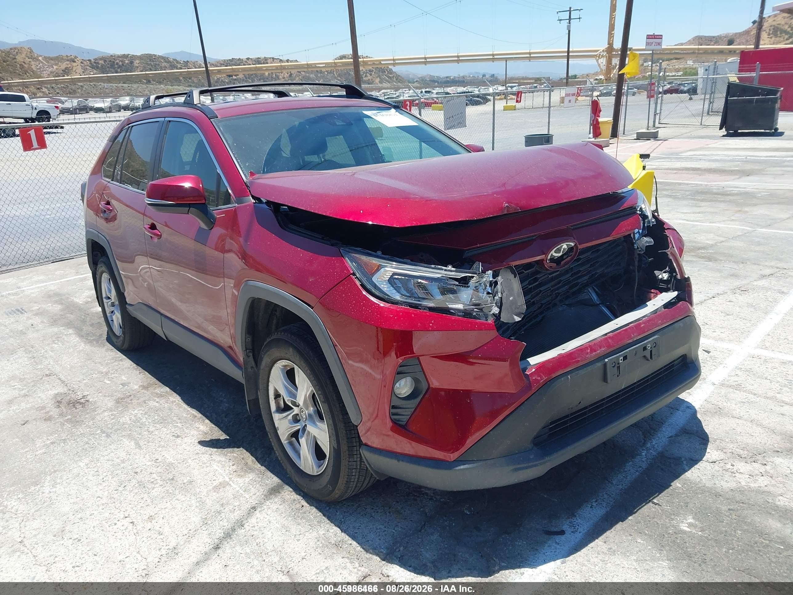 2021 Toyota RAV4 — VIN 2T3W1RFV0MW165319