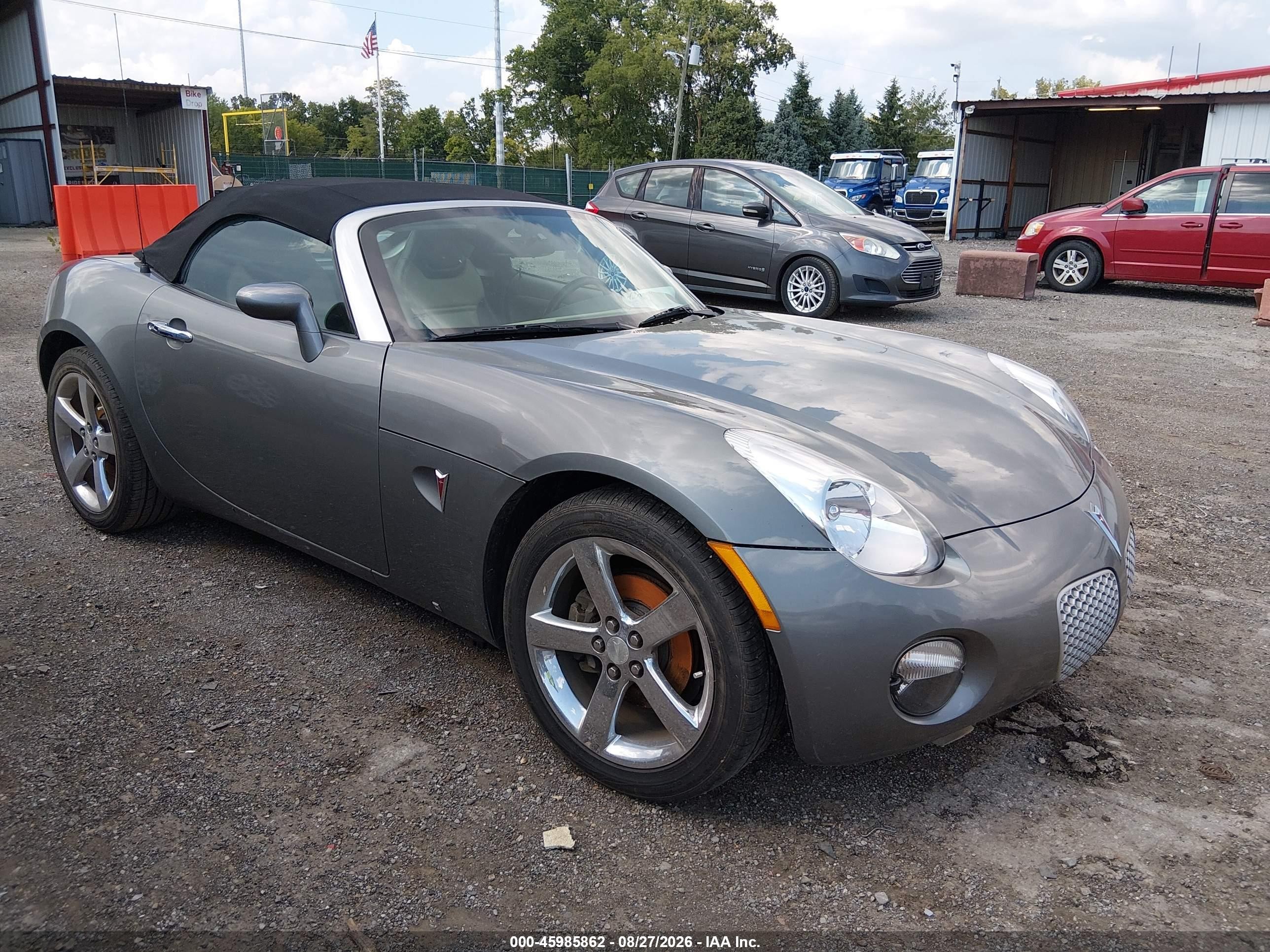 2006 Pontiac Solstice VIN 1G2MB33B46Y103933 IAAI salvage auction — Water/Flood, Salvage (Ohio), sold $1,150 on 2026-09-23 (photo 1)