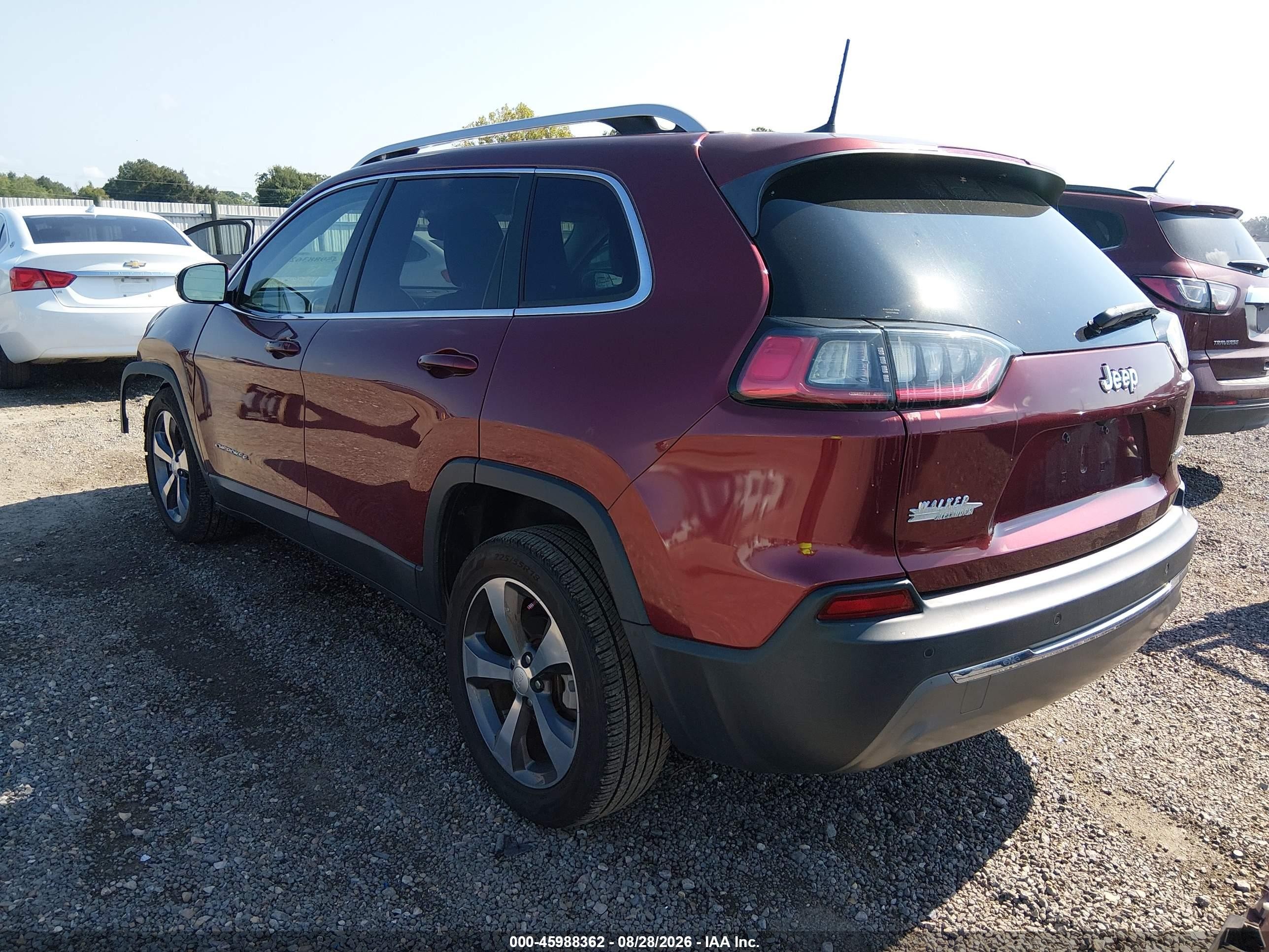2019 Jeep Cherokee VIN 1C4PJLDB0KD387072 IAAI salvage auction — Front End, Salvage (Louisiana), sold $2,350 on 2026-10-03 (photo 3)