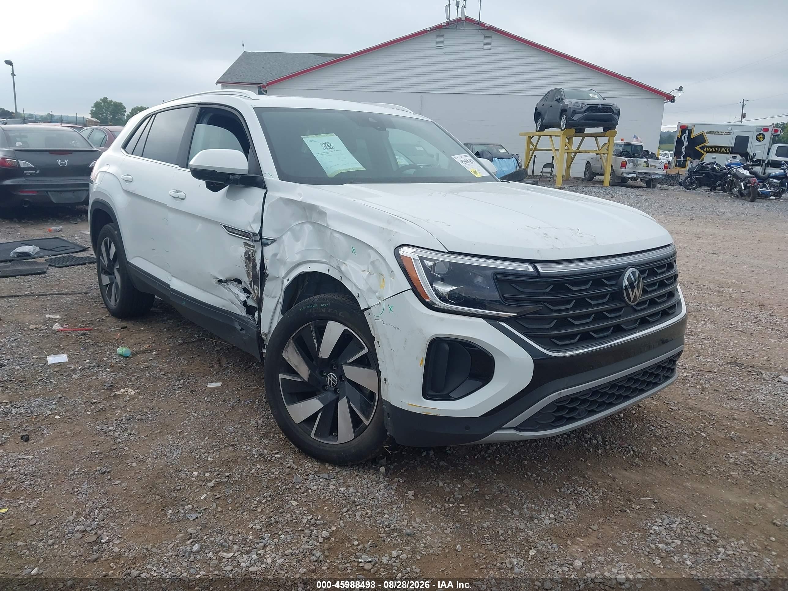 2024 Volkswagen Atlas Cross Sport VIN 1V2KE2CA3RC201816 — IAAI salvage auction photo