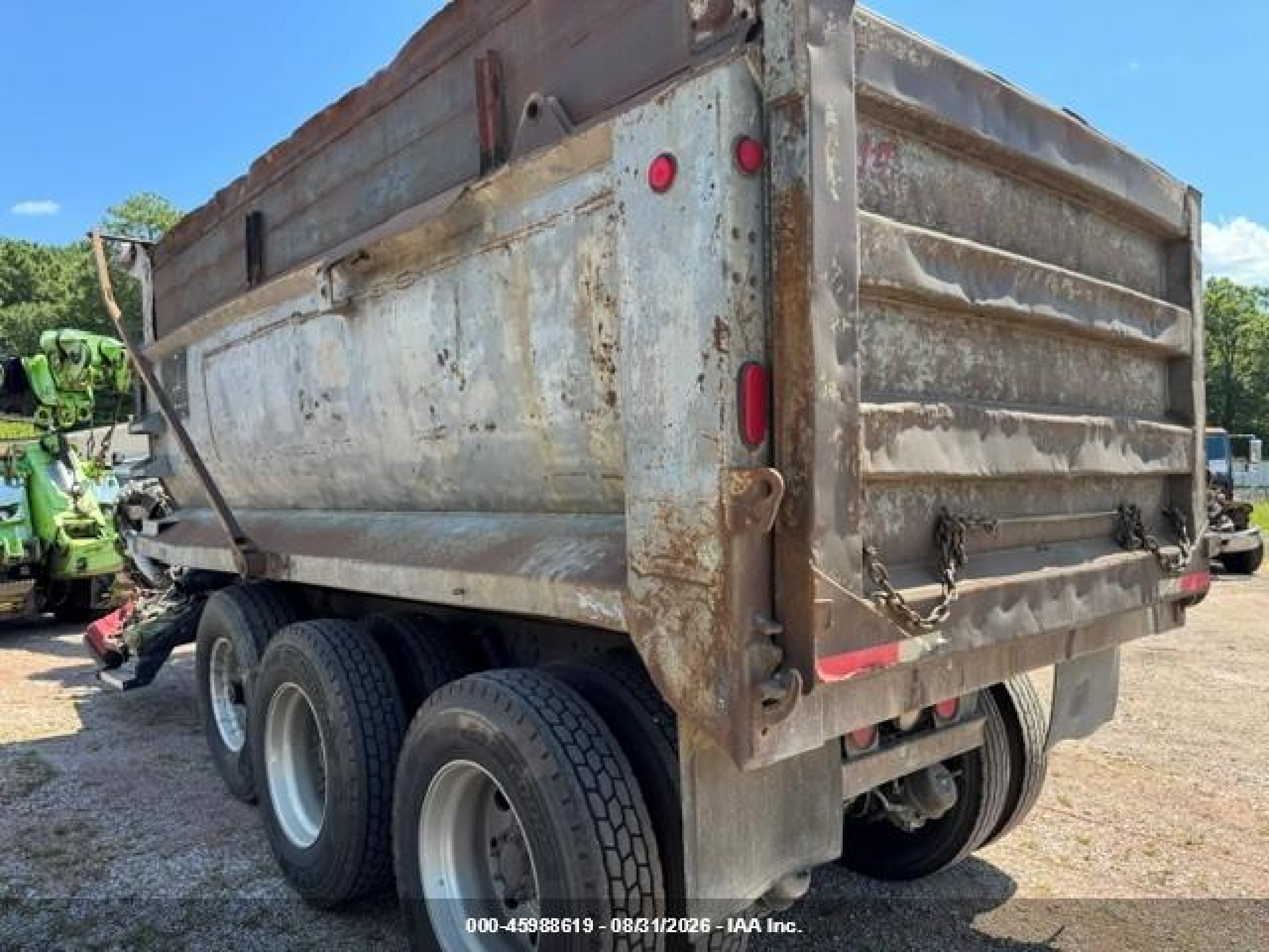 2001 Western Star/auto Car Conventional VIN 2WLPCD3J81K967423 IAAI salvage auction — Front End, Salvage (Alabama), sold $4,300 on 2026-09-23 (photo 3)
