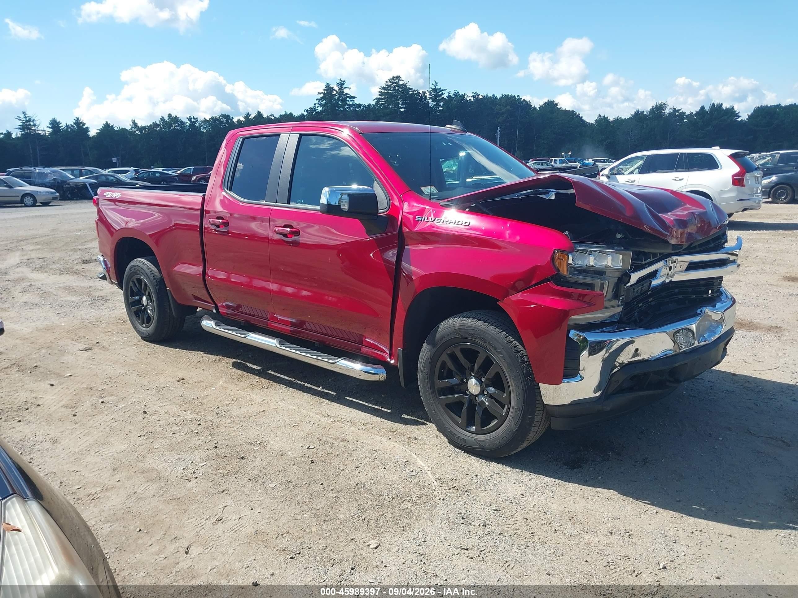 2019 Chevrolet Silverado 1500 VIN 1GCRYDED4KZ319693 — IAAI salvage auction photo