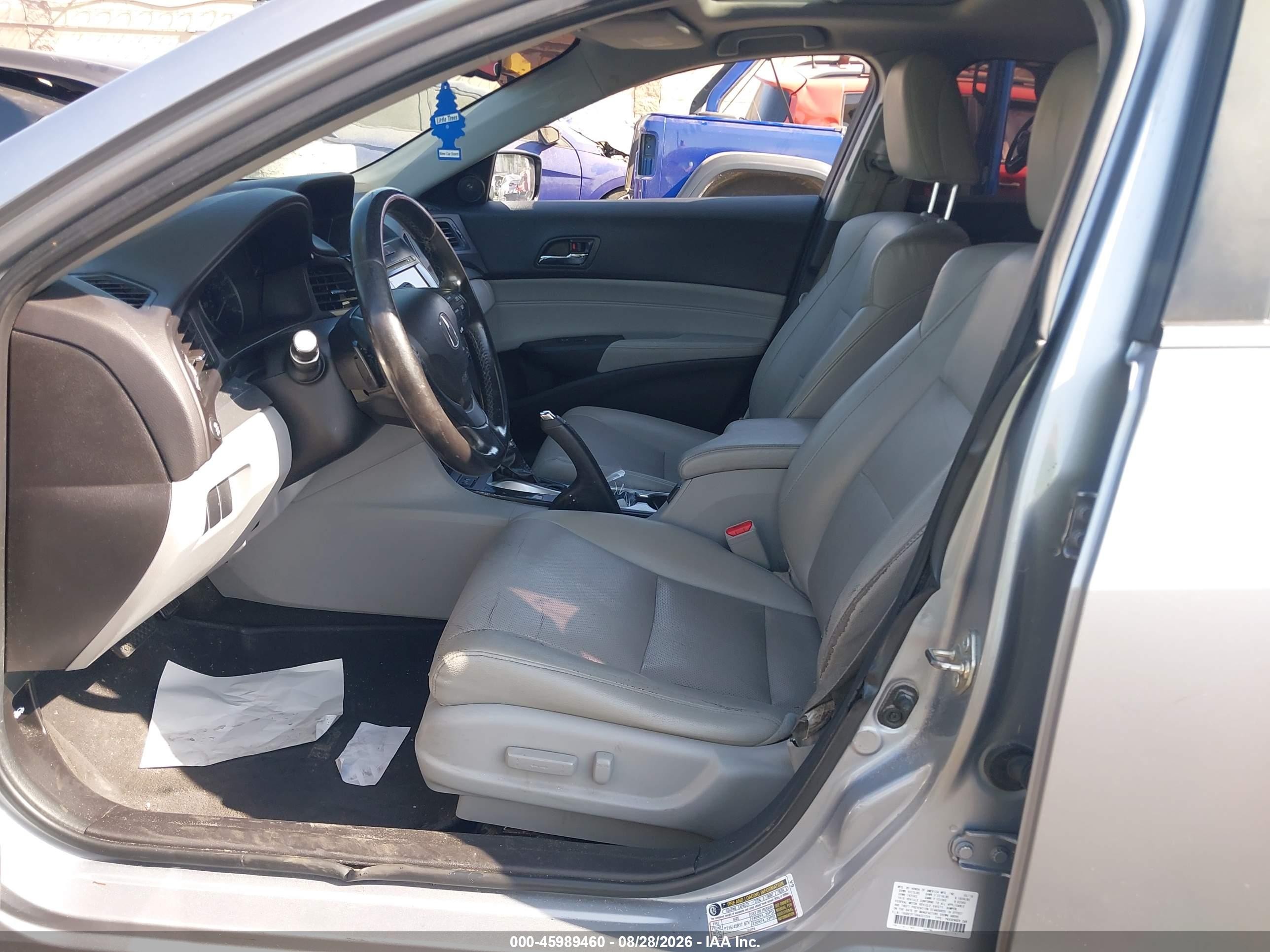 2017 Acura Ilx VIN 19UDE2F75HA001204 IAAI salvage auction — Rear End, Salvage Certificate (California), sold $3,350 on 2026-09-24 (photo 5)
