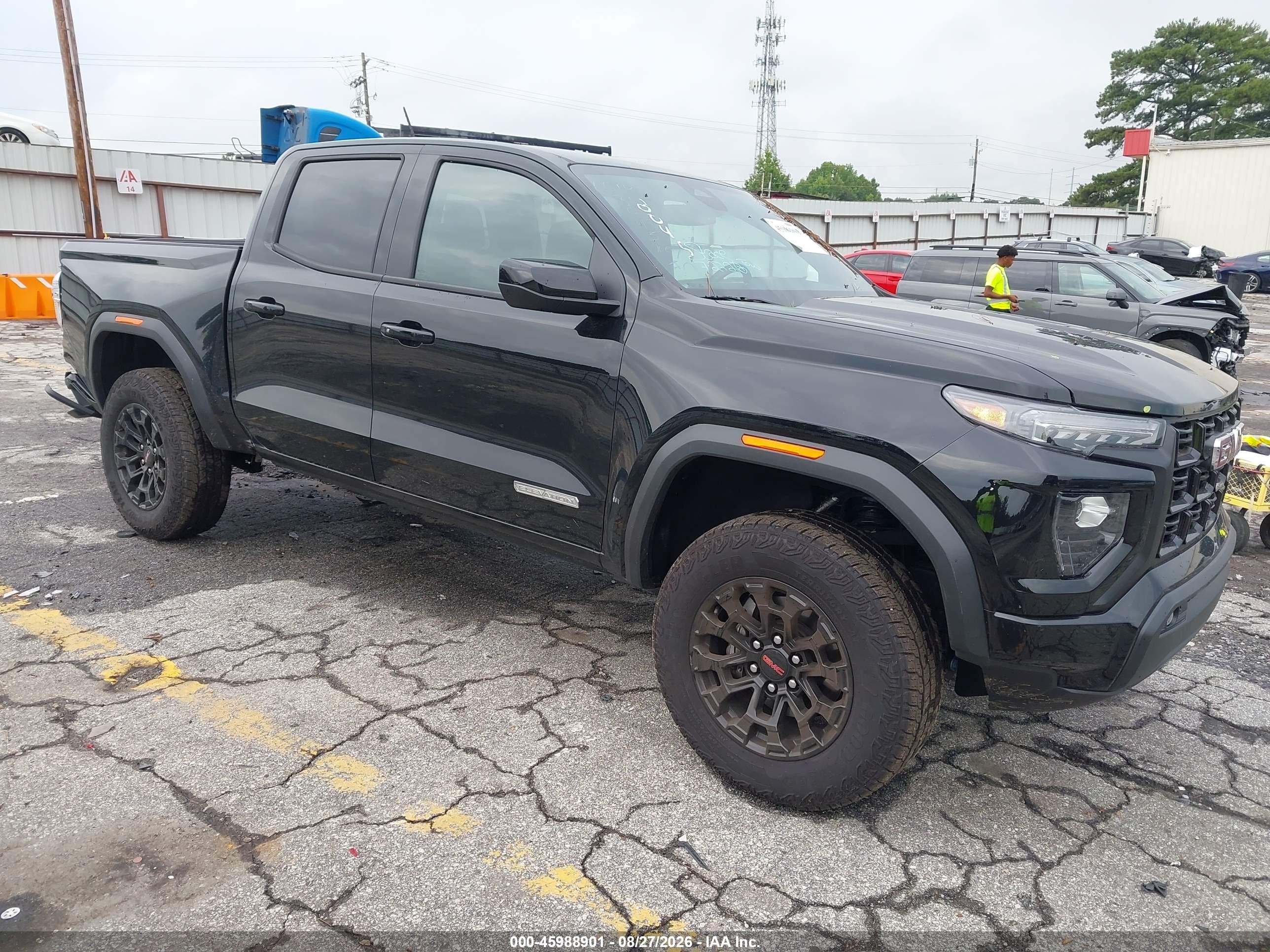 2026 GMC Canyon VIN 1GTP1BEK8T1138045 — IAAI salvage auction photo