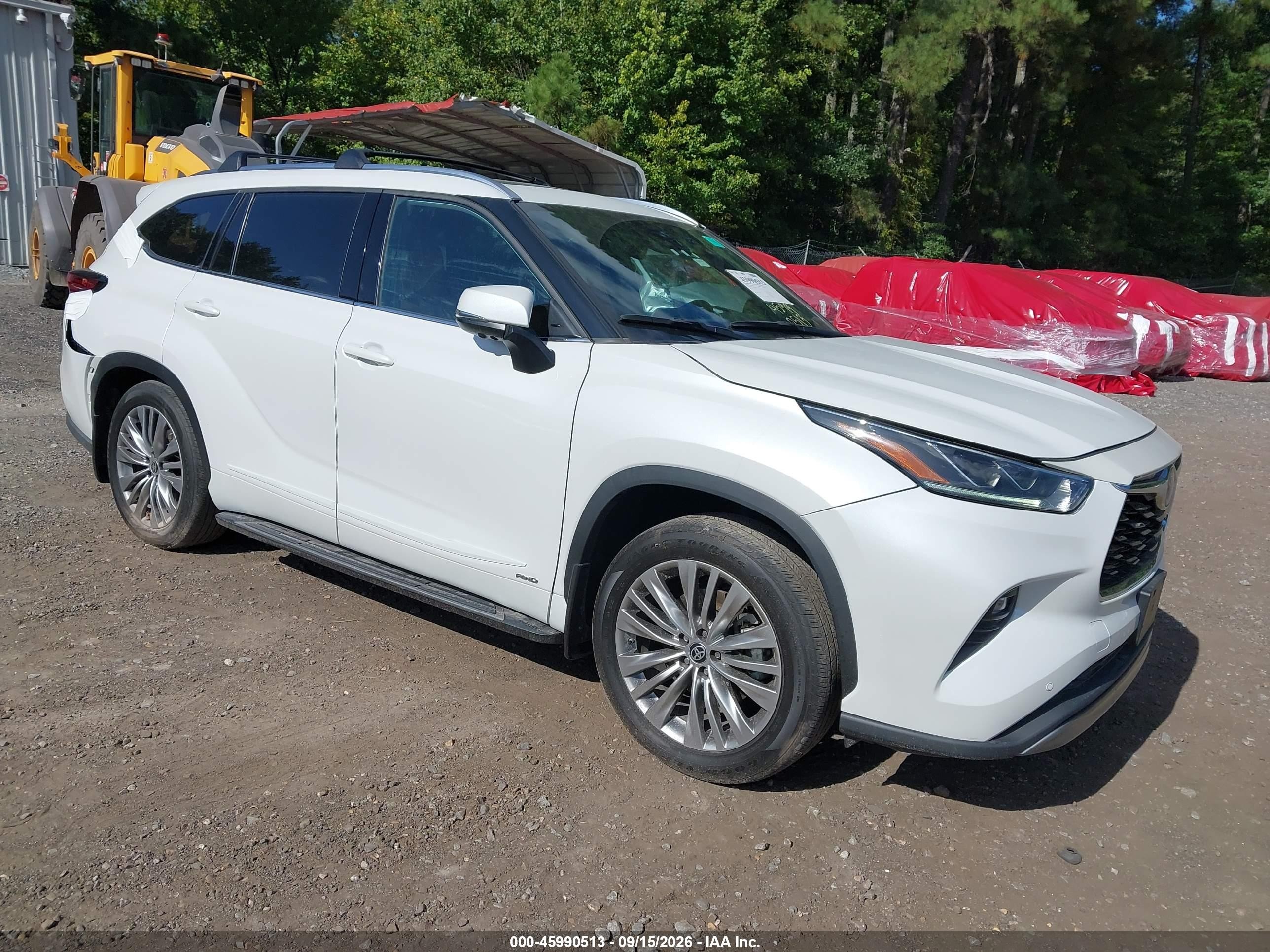2023 Toyota Highlander VIN 5TDEBRCH7PS580036 IAAI salvage auction — Rear End, Salvage (Virginia), sold $24,600 on 2026-09-25 (photo 1)