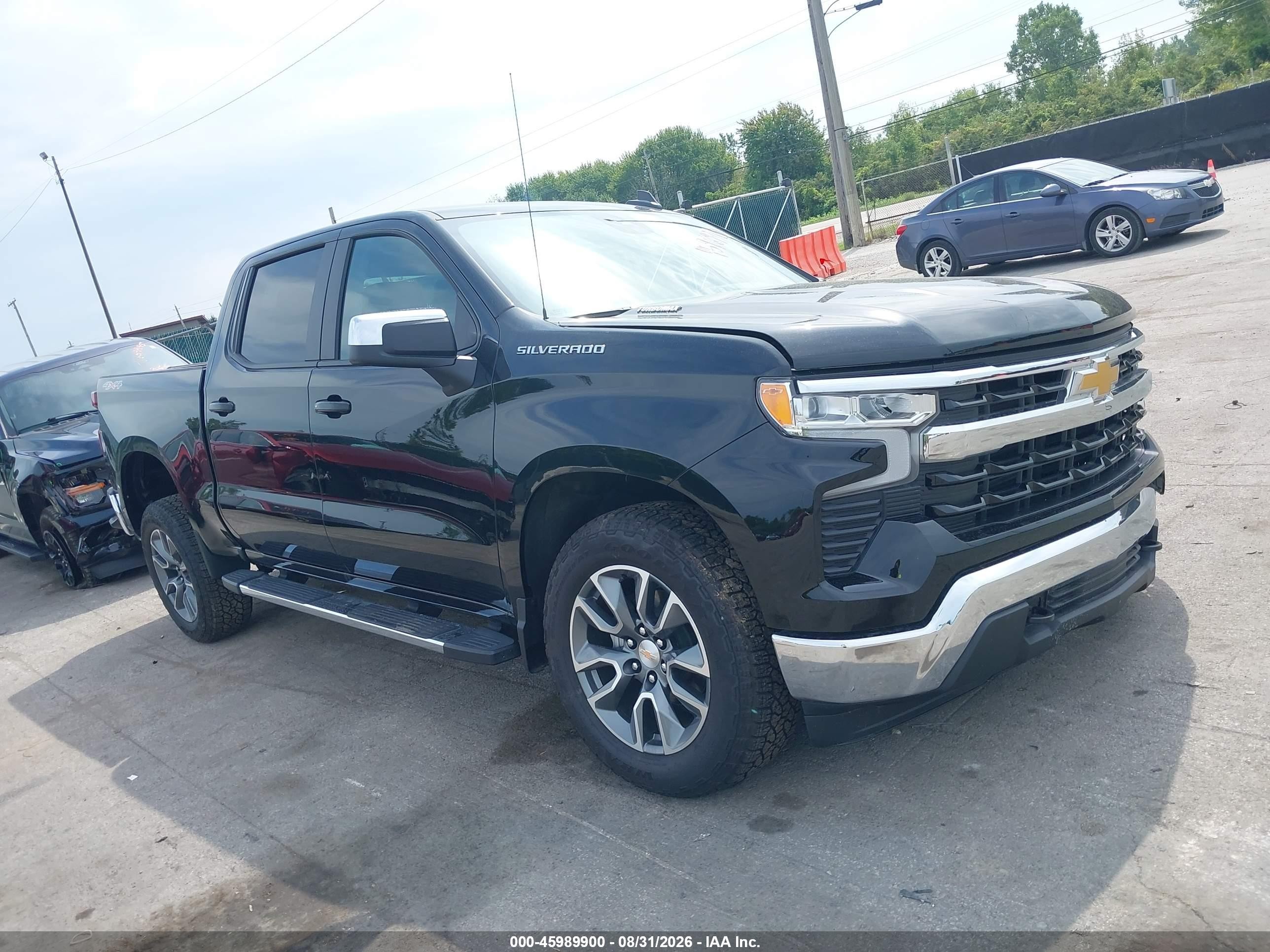 2025 Chevrolet Silverado 1500 VIN 1GCPKKEK1SZ285580 — IAAI salvage auction photo
