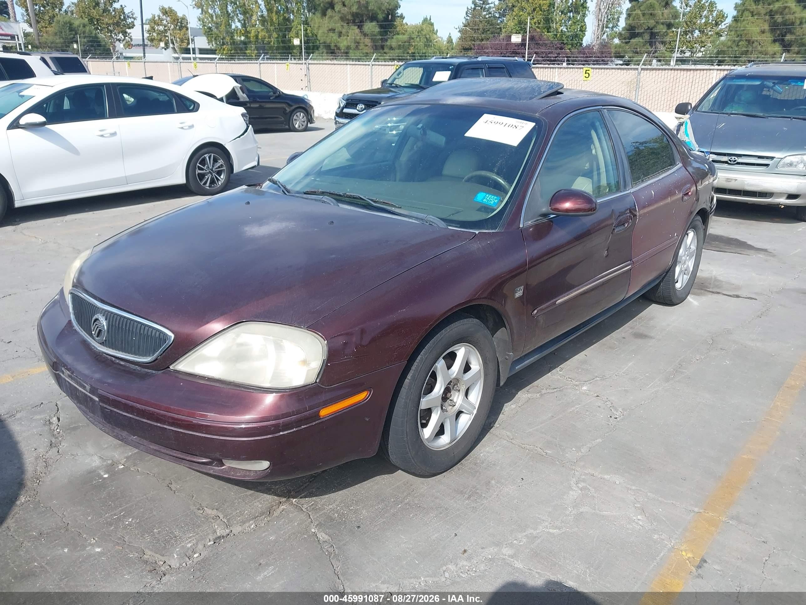 2000 Mercury Sable VIN 1MEFM55S1YG640564 IAAI salvage auction — Normal Wear, Clear - Dealer Only (California), sold $150 on 2026-09-08 (photo 2)