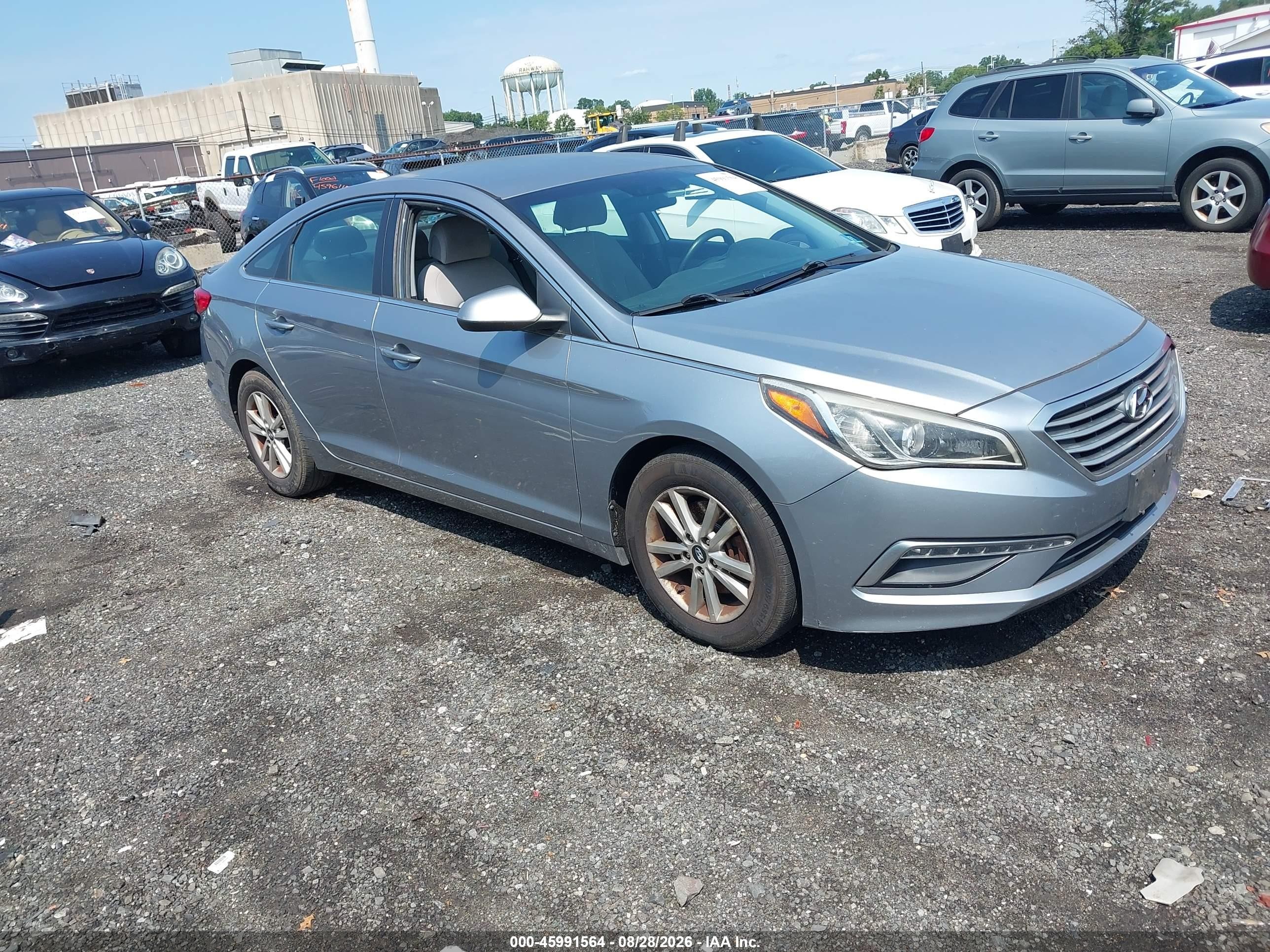 2015 Hyundai Sonata VIN 5NPE24AF9FH176258 IAAI salvage auction — Normal Wear, Clear (New Jersey), sold $600 on 2026-08-31 (photo 1)