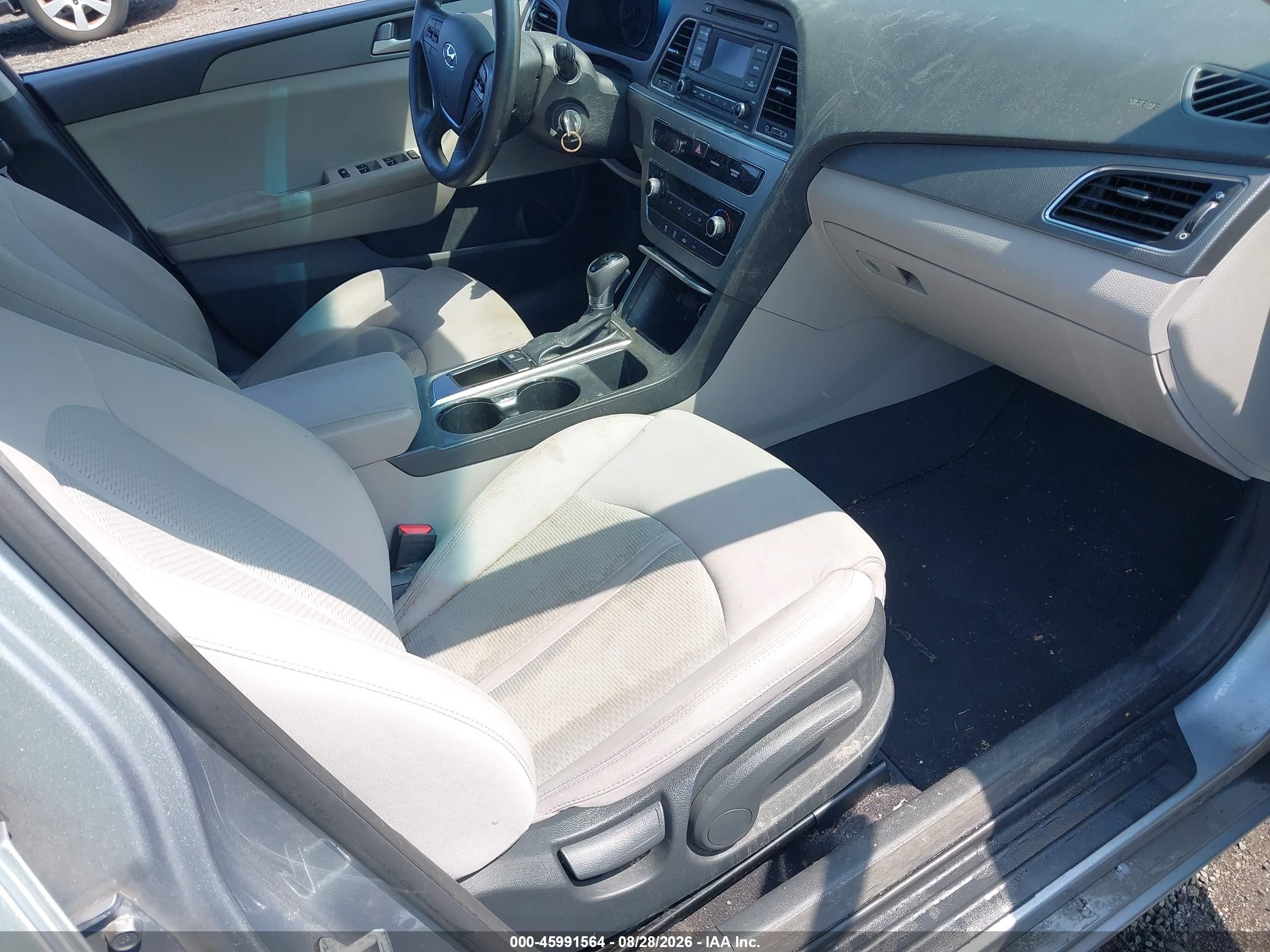 2015 Hyundai Sonata VIN 5NPE24AF9FH176258 IAAI salvage auction — Normal Wear, Clear (New Jersey), sold $600 on 2026-08-31 (photo 5)