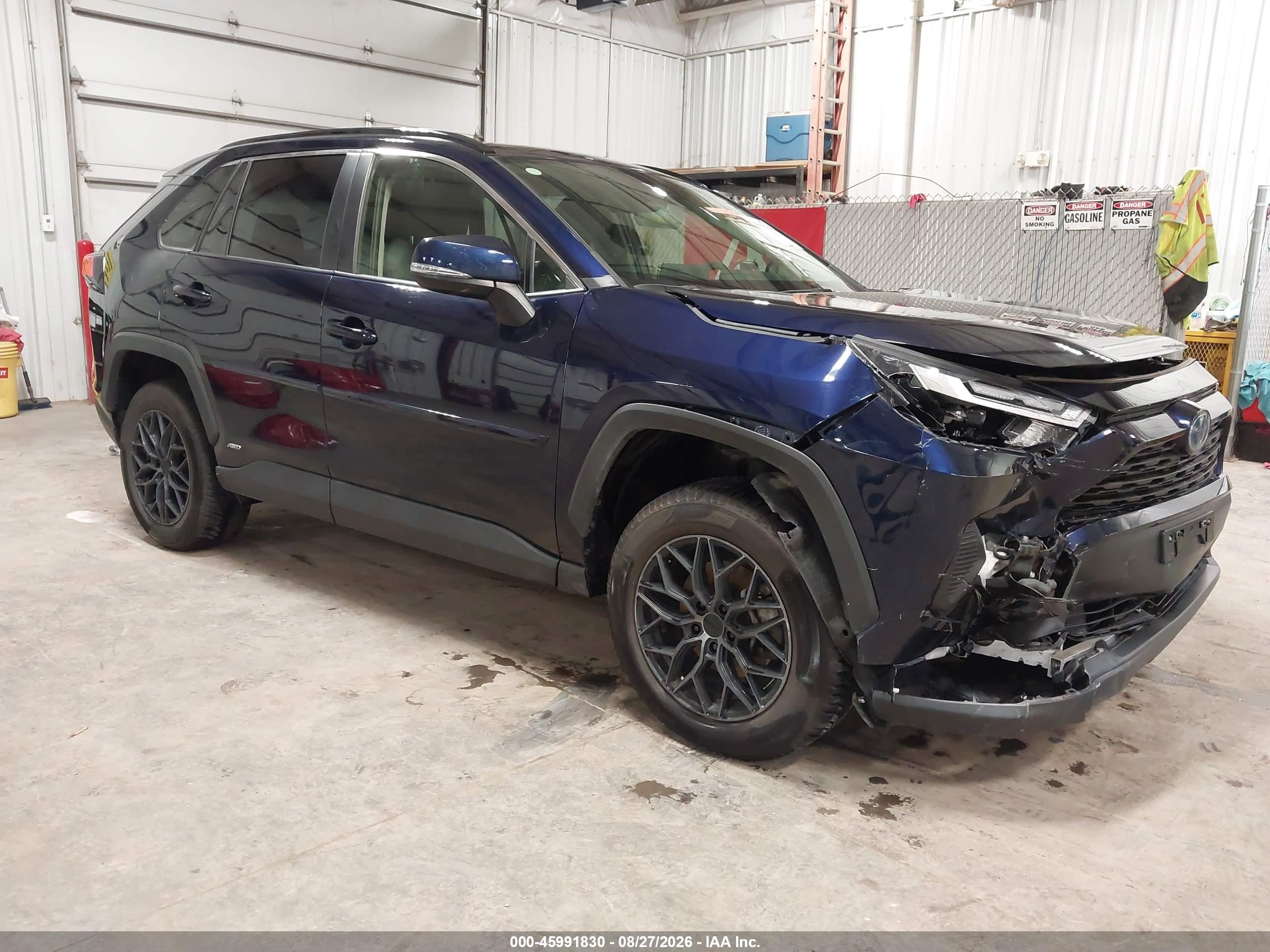 2024 Toyota RAV4 Hybrid VIN JTMRWRFV1RD228754 — IAAI salvage auction photo