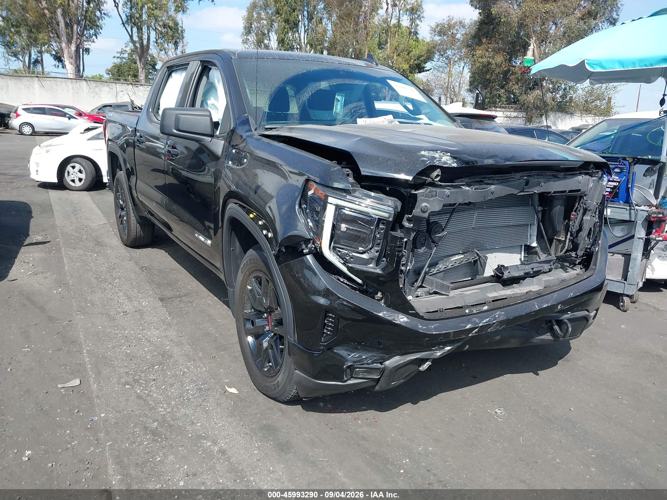 2024 GMC Sierra 1500 VIN 1GTUUCED9RZ236707 — IAAI salvage auction photo