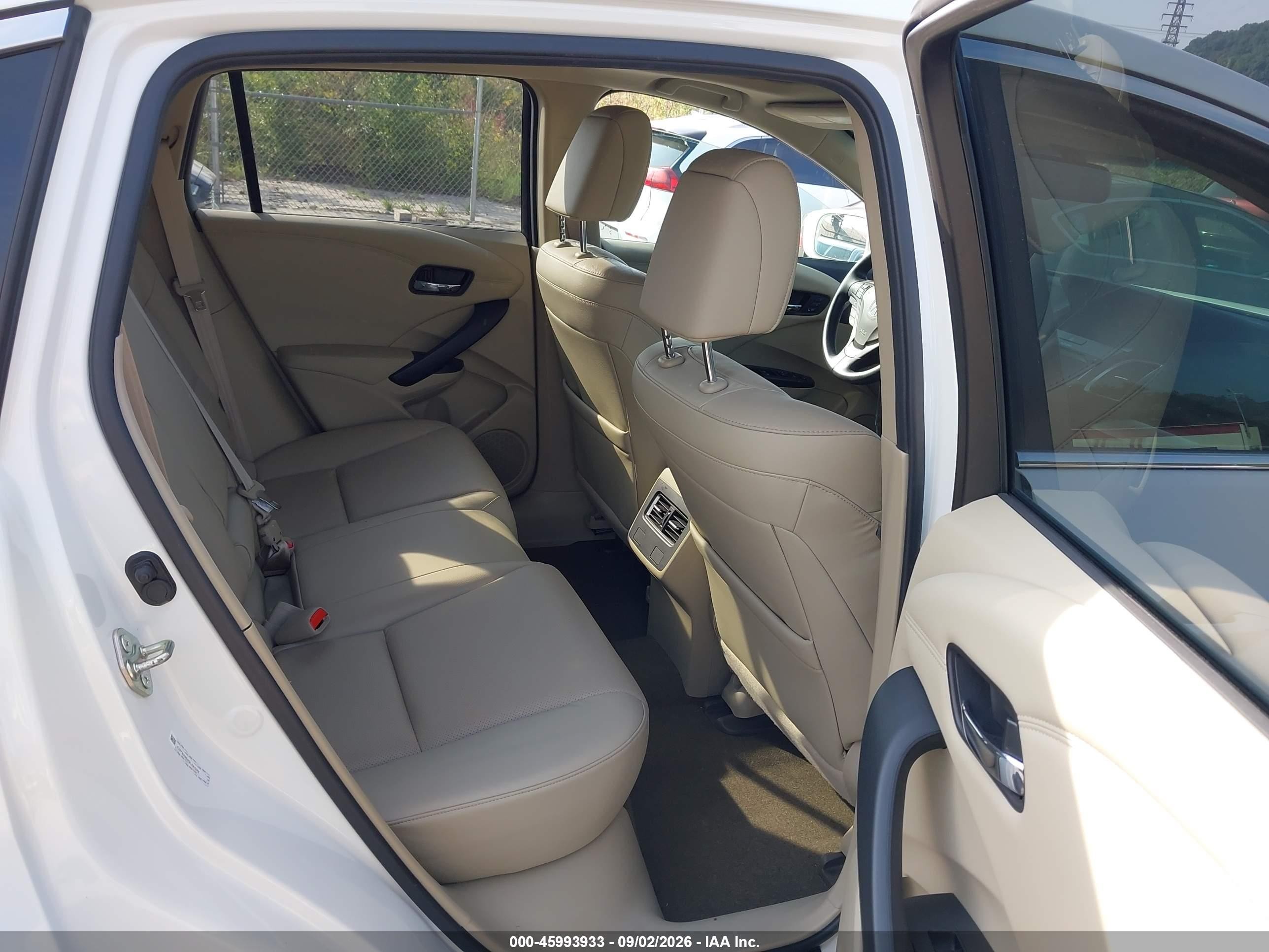2016 Acura RDX VIN 5J8TB4H59GL021342 IAAI salvage auction — Front End, Wait Title, sold $4,050 on 2026-09-20 (photo 8)