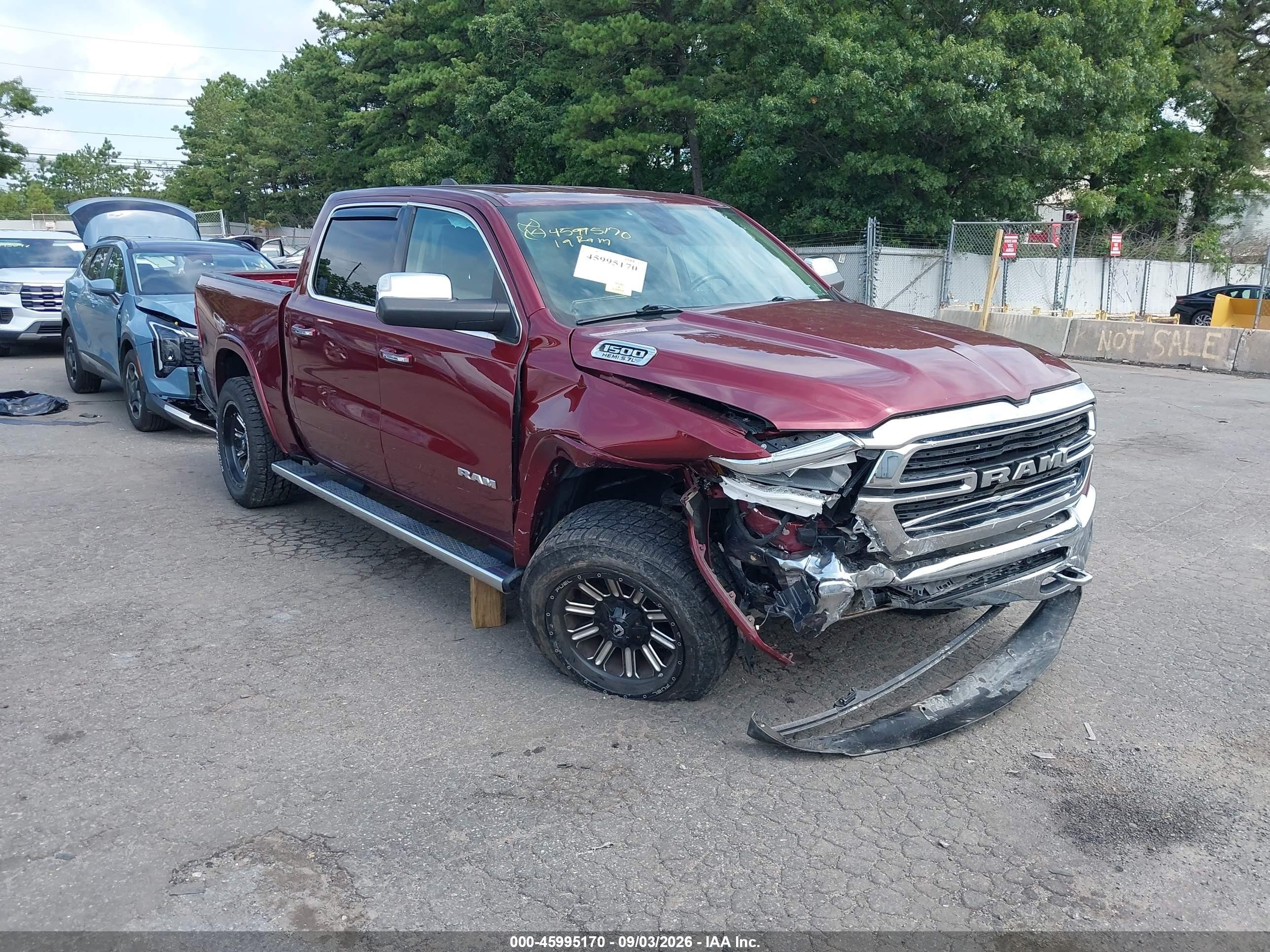 2019 Ram 1500 VIN 1C6SRFJTXKN521248 — IAAI salvage auction photo