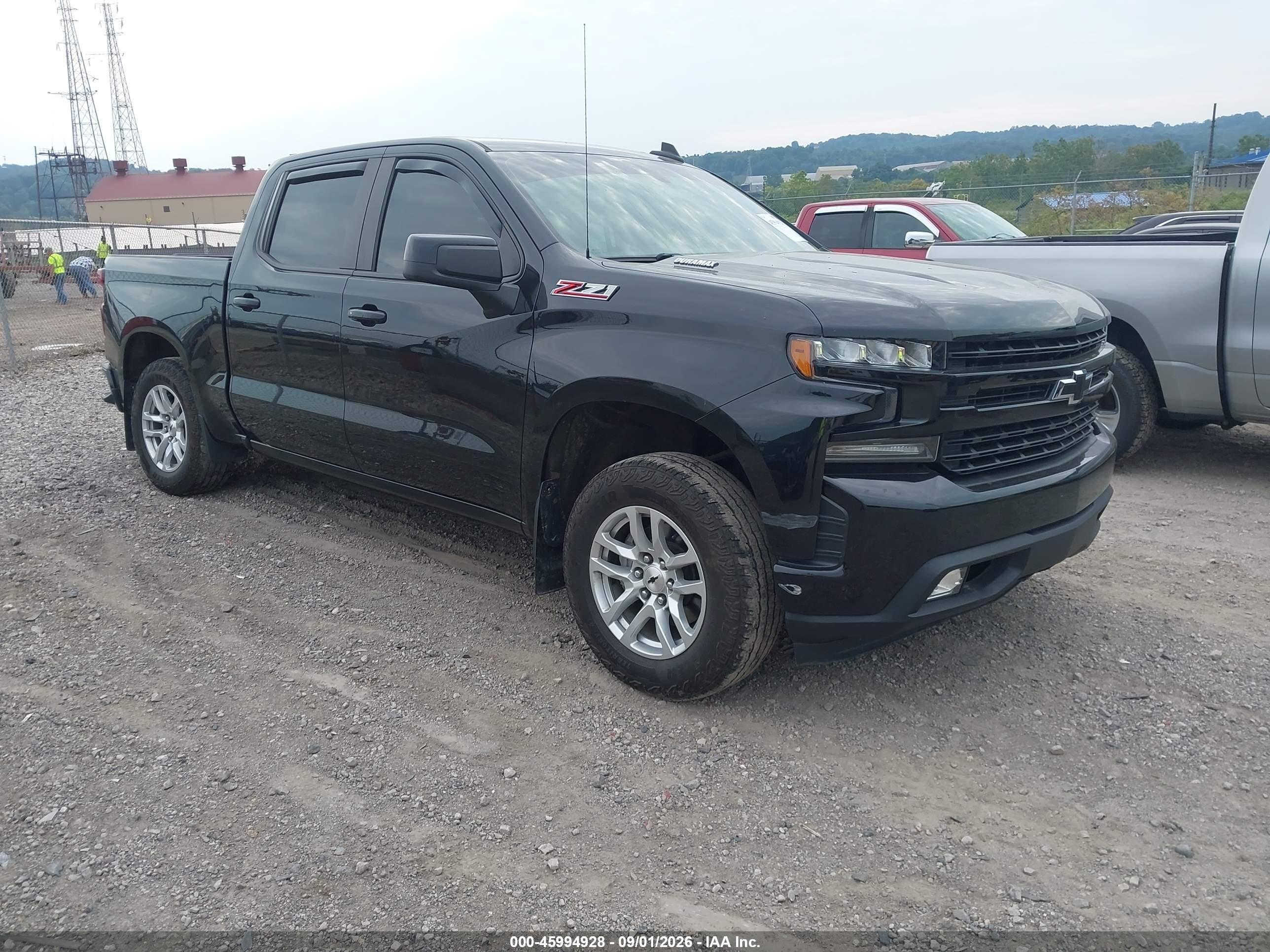 2021 Chevrolet Silverado 1500 VIN 1GCUYEET5MZ374678 — IAAI salvage auction photo