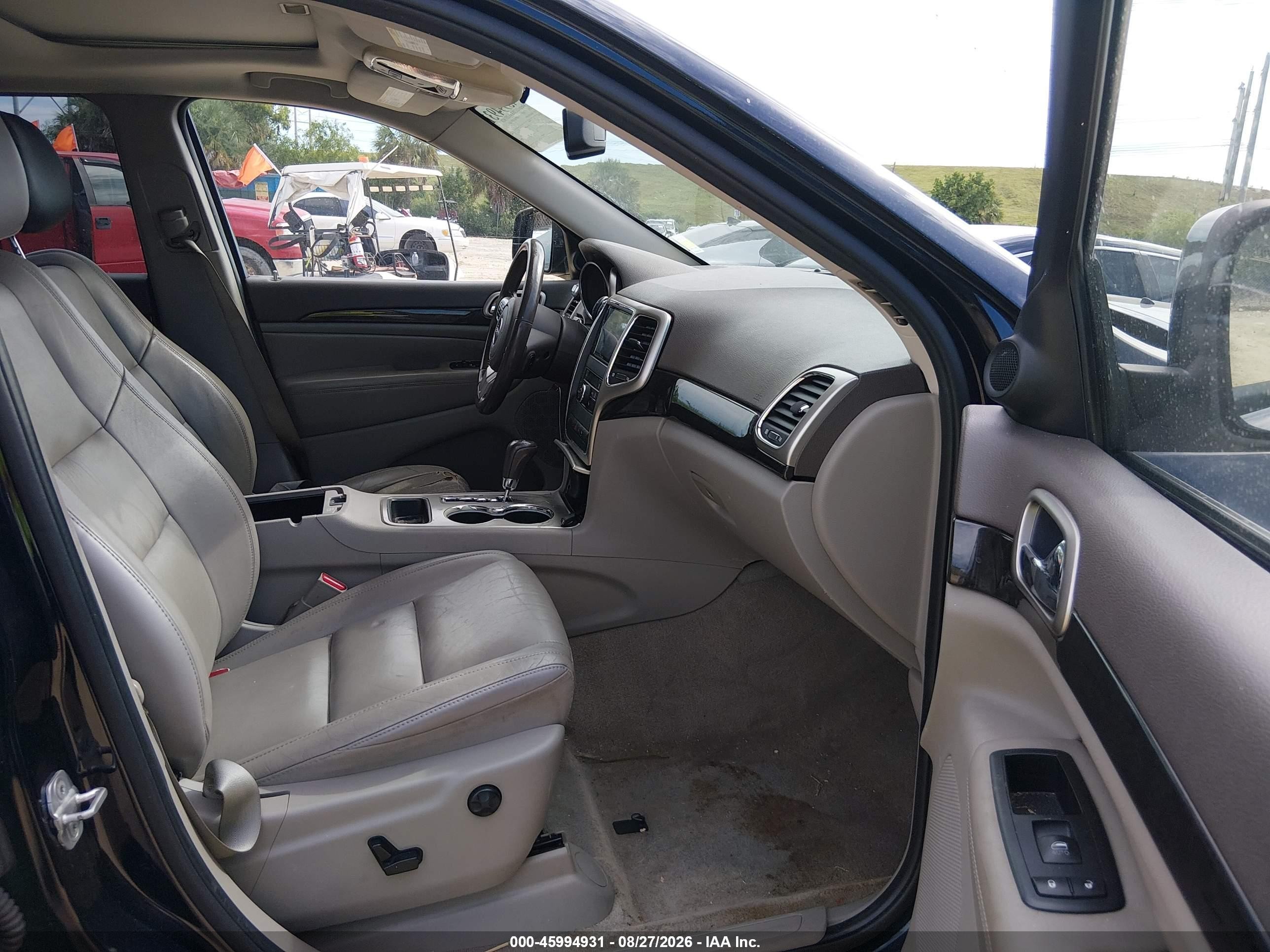 2011 Jeep Grand cherokee VIN 1J4RR4GG3BC656180 IAAI salvage auction — Normal Wear, Clear (Alabama), sold $1,250 on 2026-09-09 (photo 5)