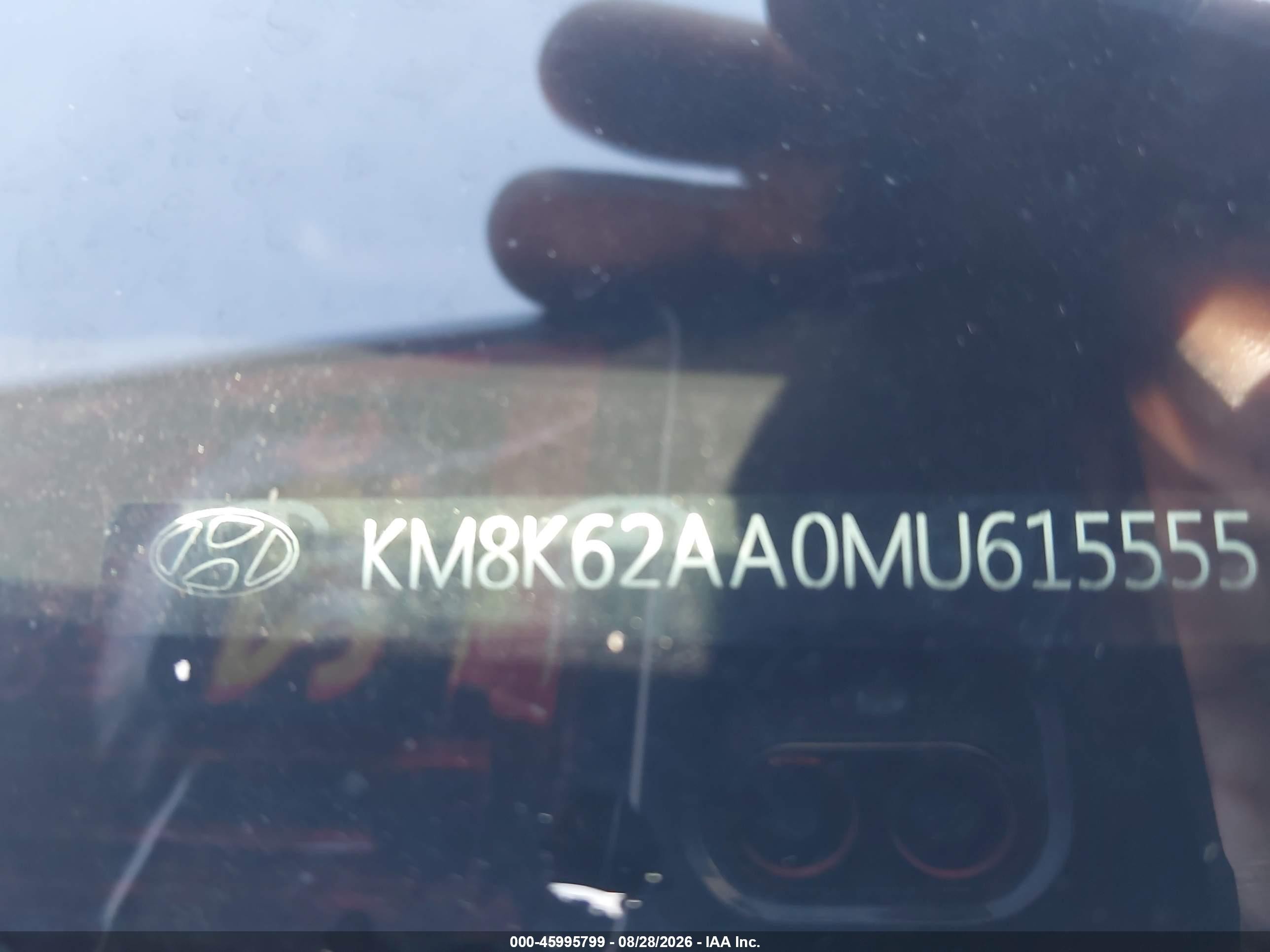 2021 Hyundai Kona VIN KM8K62AA0MU615555 IAAI salvage auction — Front End, Rebuildable (Florida), sold $2,500 on 2026-09-22 (photo 9)
