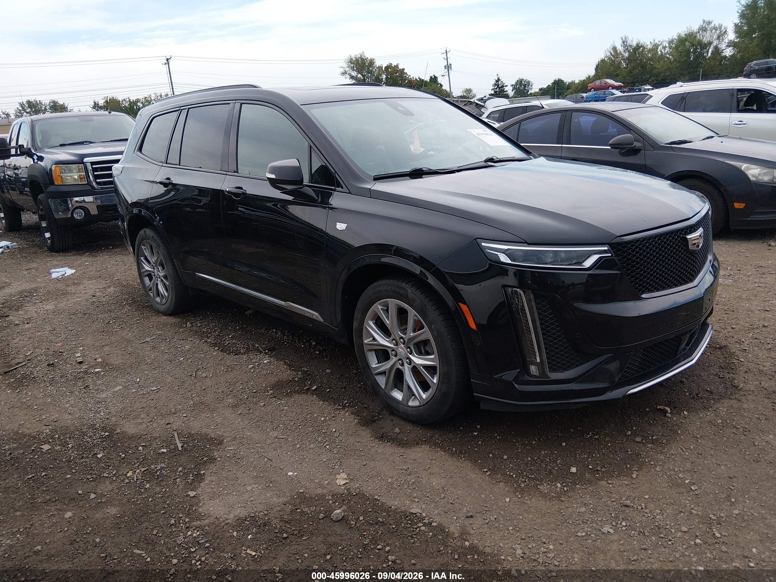 2020 Cadillac XT6 VIN 1GYKPHRS8LZ139715 — IAAI salvage auction photo