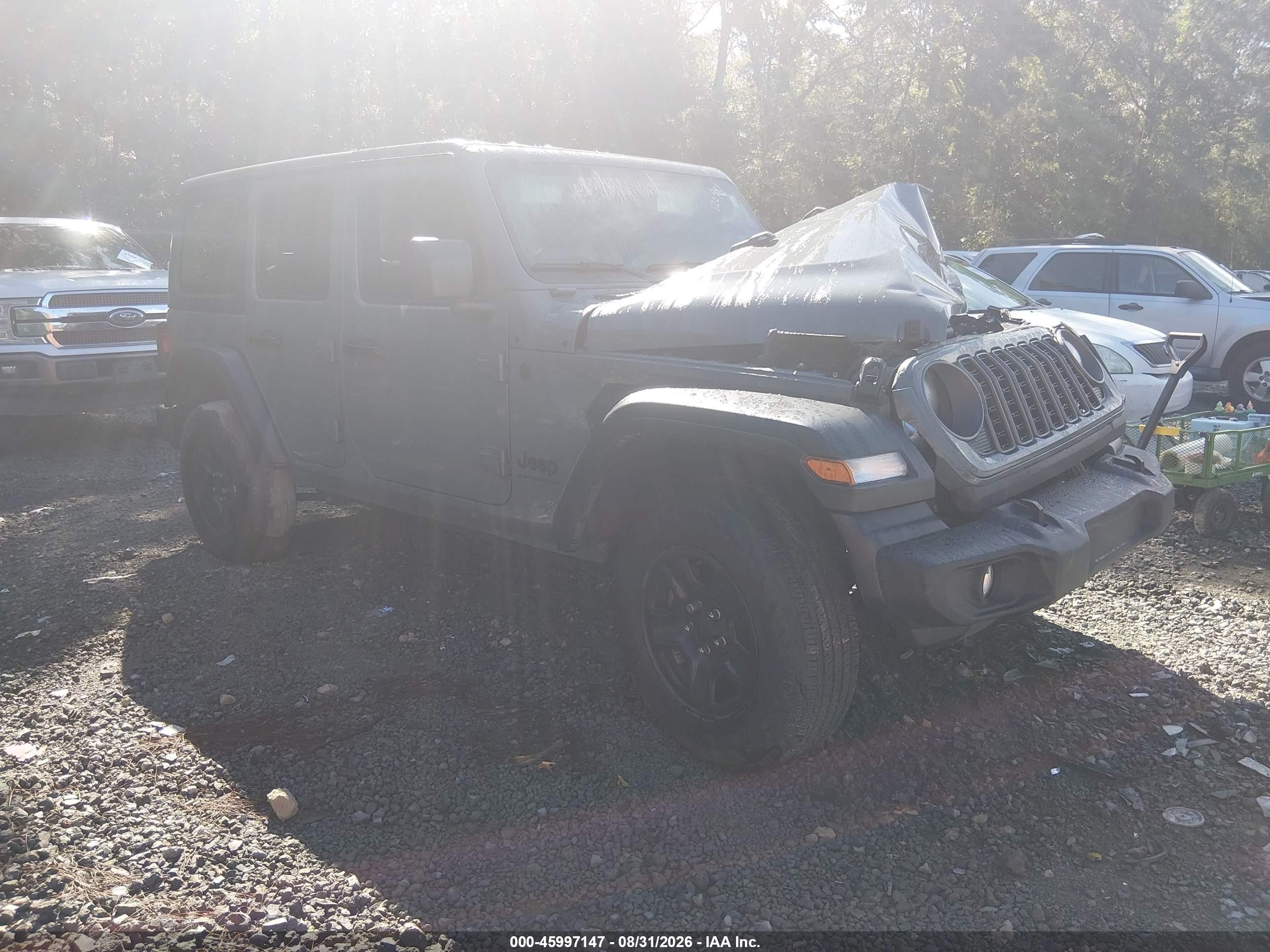 2025 Jeep Wrangler VIN 1C4PJXDN0SW622981 IAAI salvage auction — Unknown, Wait Title, sold $9,800 on 2026-09-20 (photo 1)
