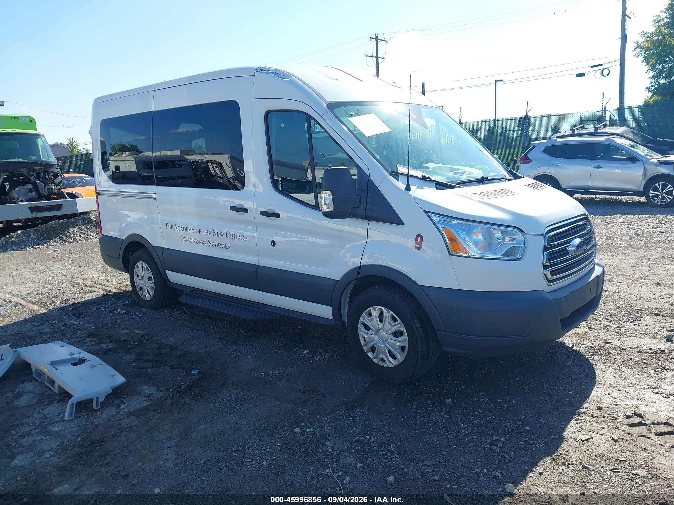 2018 Ford Transit-150 VIN 1FMZK1CM5JKA18999 — IAAI salvage auction photo