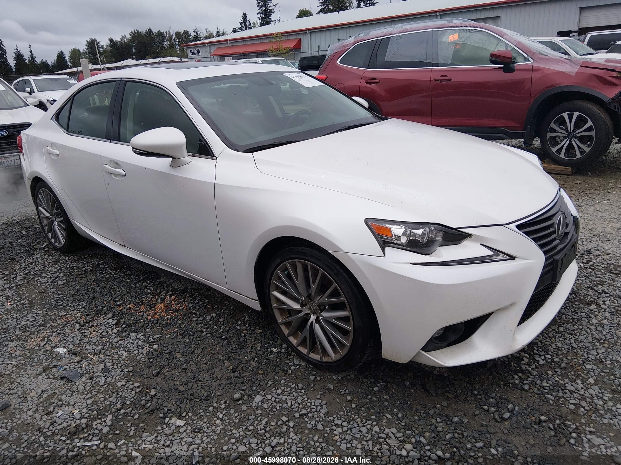 2016 Lexus IS 300 VIN JTHCM1D24G5007712 — IAAI salvage auction photo