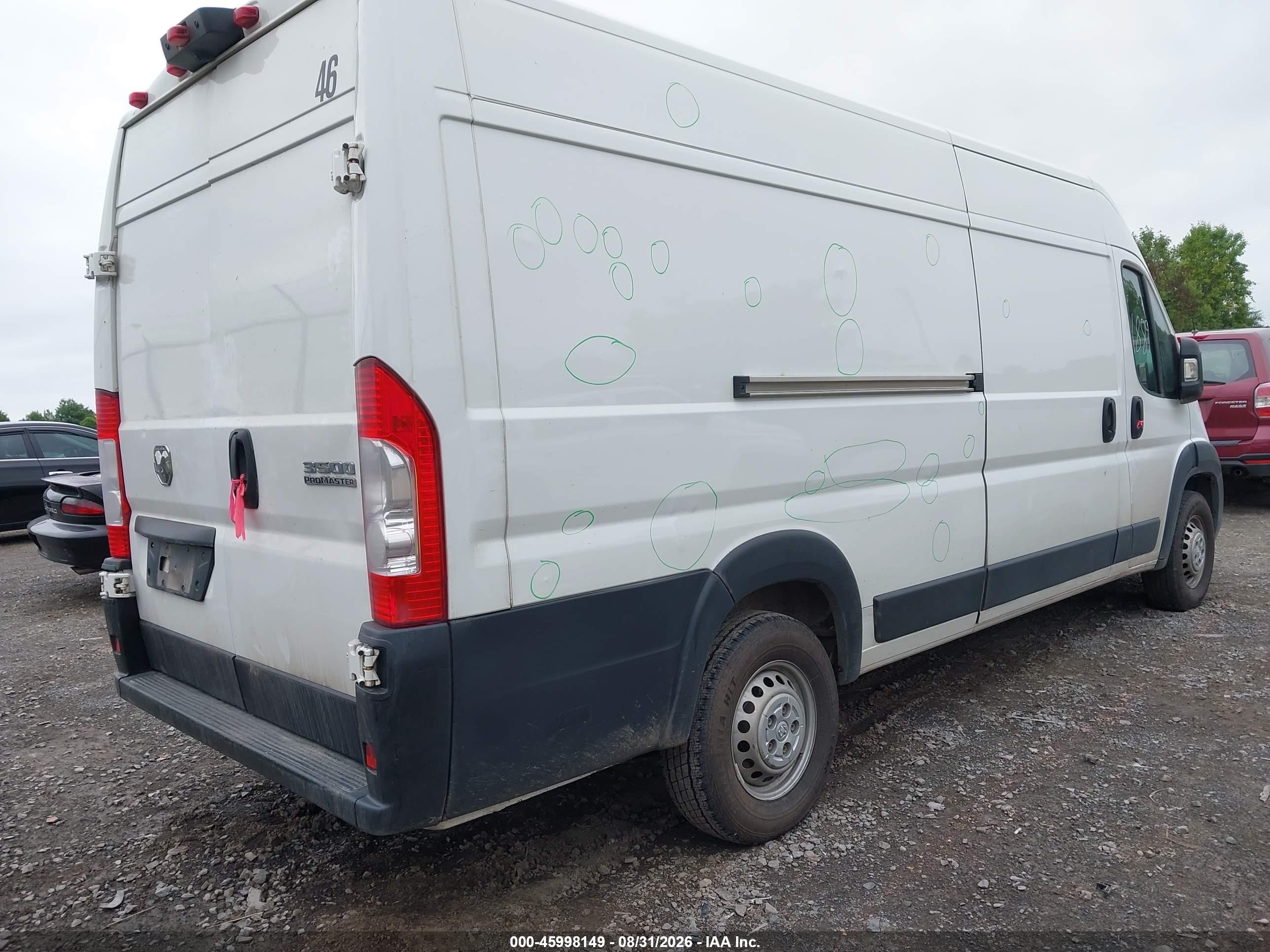 2025 Ram Promaster city VIN 3C6MRVJG1SE517700 IAAI salvage auction — Side, Enterprise Vehicles Clear Only (New York), sold $14,100 on 2026-09-08 (photo 4)