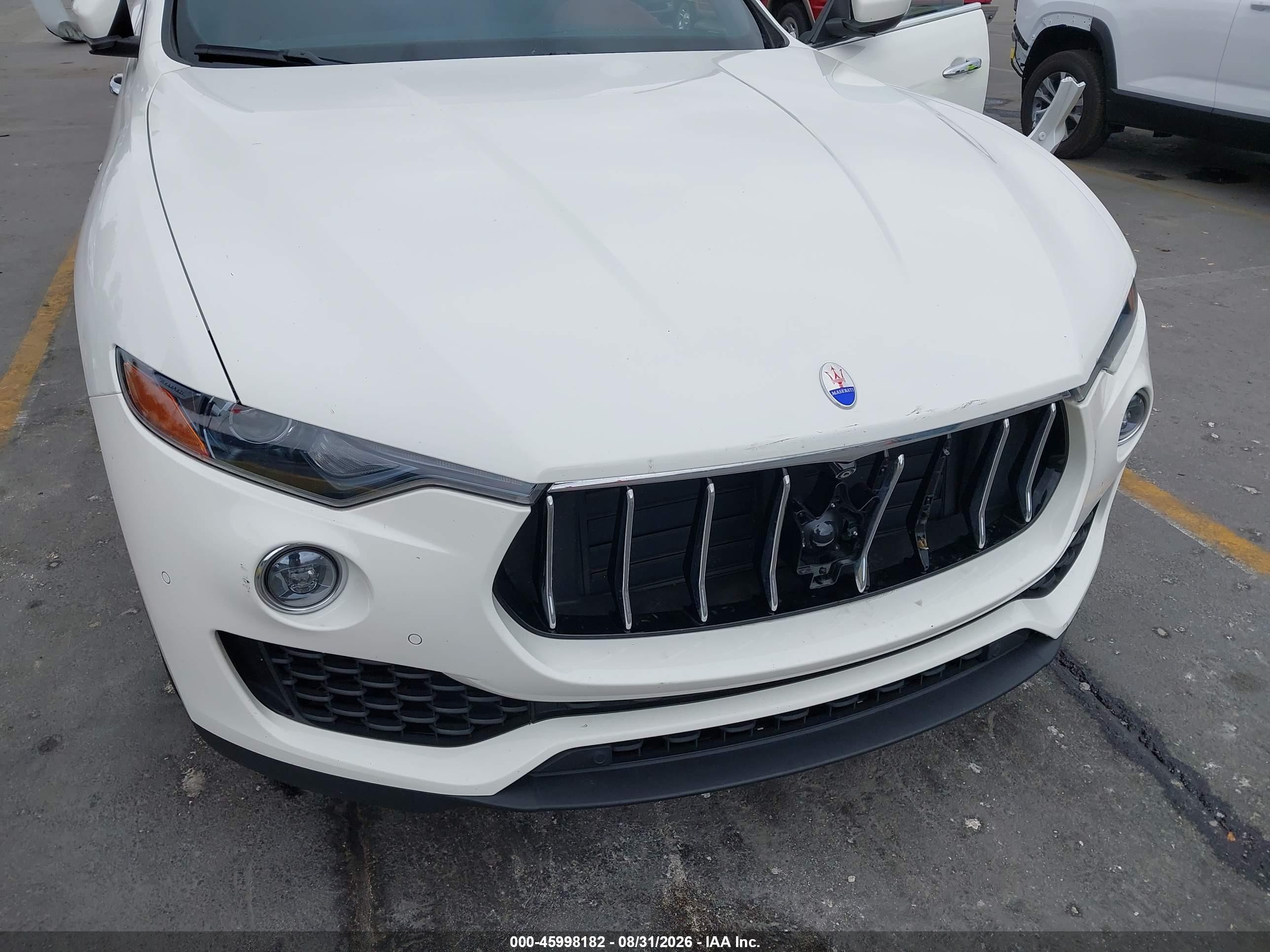 2017 Maserati Levante VIN ZN661XUAXHX243822 IAAI salvage auction — Biohazard/Chemical, Non-Repairable (California), sold $4,050 on 2026-09-23 (photo 6)