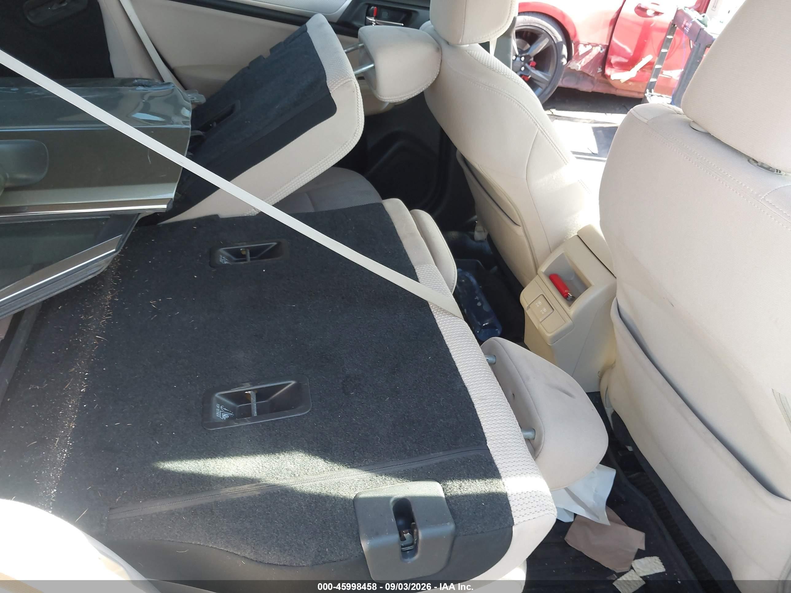 2019 Subaru Outback VIN 4S4BSAFC8K3267068 IAAI salvage auction — Side, Salvage Certificate (California), sold $3,350 on 2026-09-14 (photo 8)