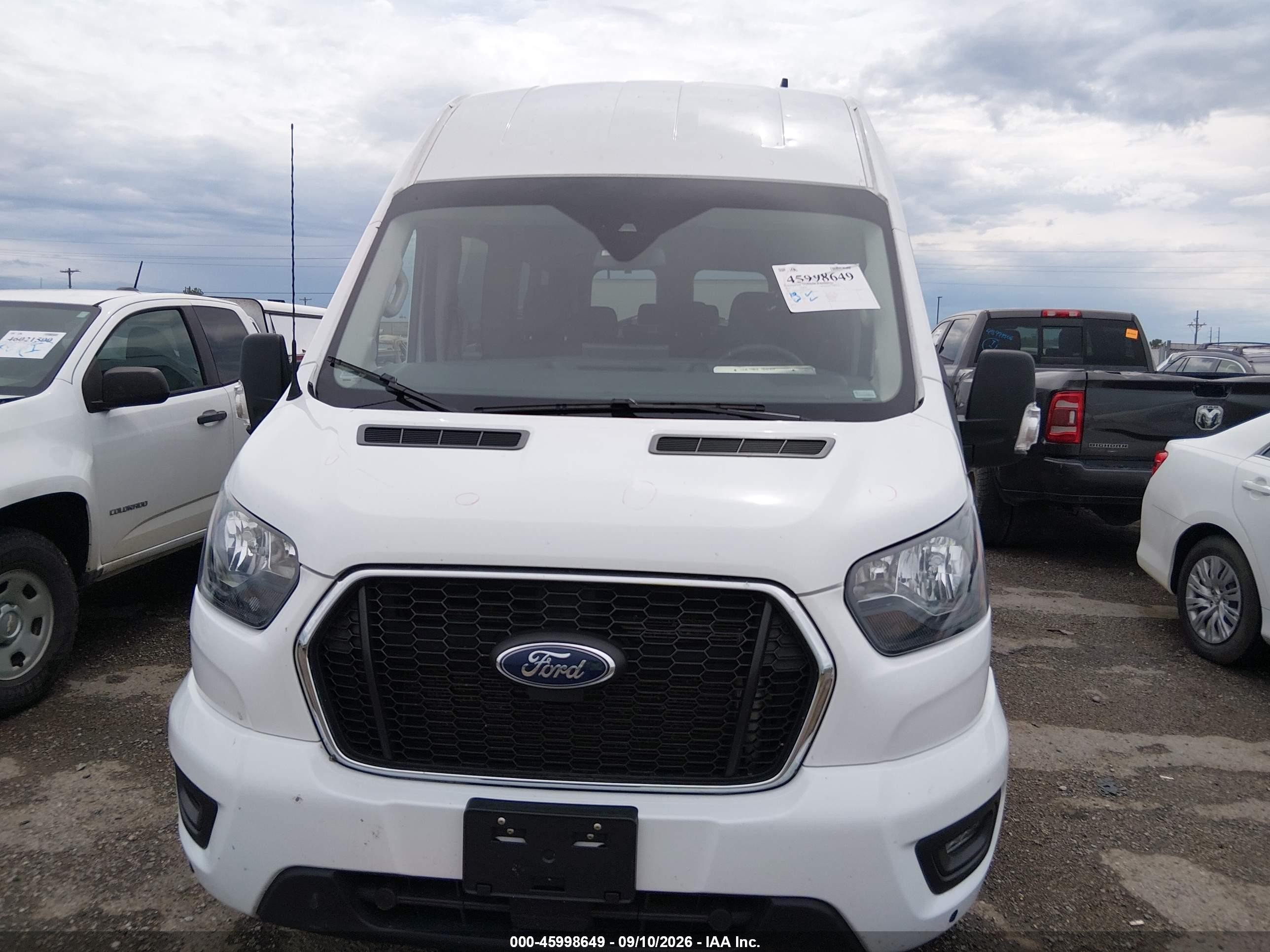2025 Ford Transit-350 VIN 1FBAX2X89SKA73810 IAAI salvage auction — All Over, Enterprise Vehicles Clear Only (Oklahoma), sold $31,250 on 2026-09-14 (photo 6)