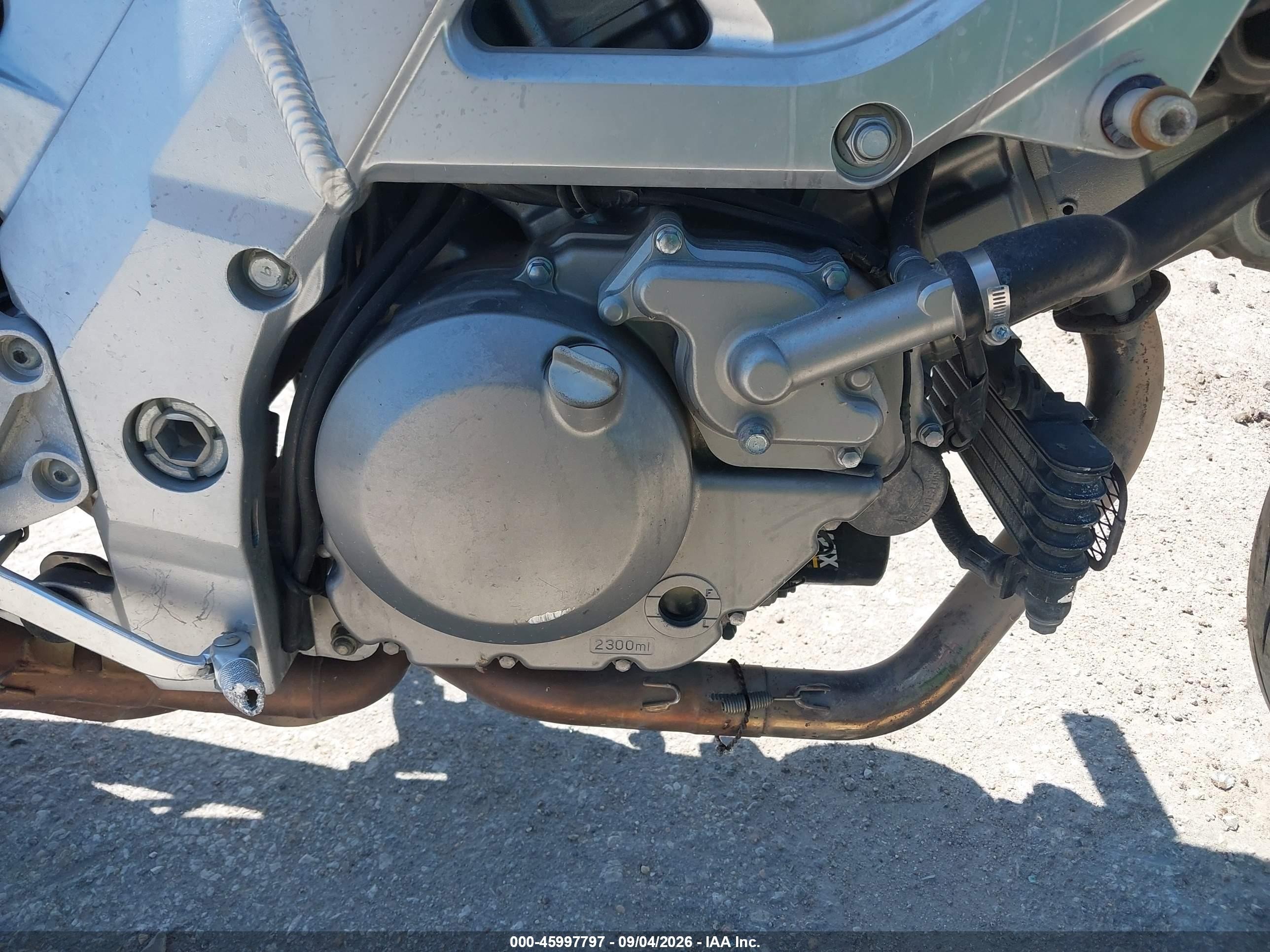 2003 Suzuki SV650 VIN JS1VP53A732100313 IAAI salvage auction — All Over, Salvage (Kansas), sold $200 on 2026-09-23 (photo 8)