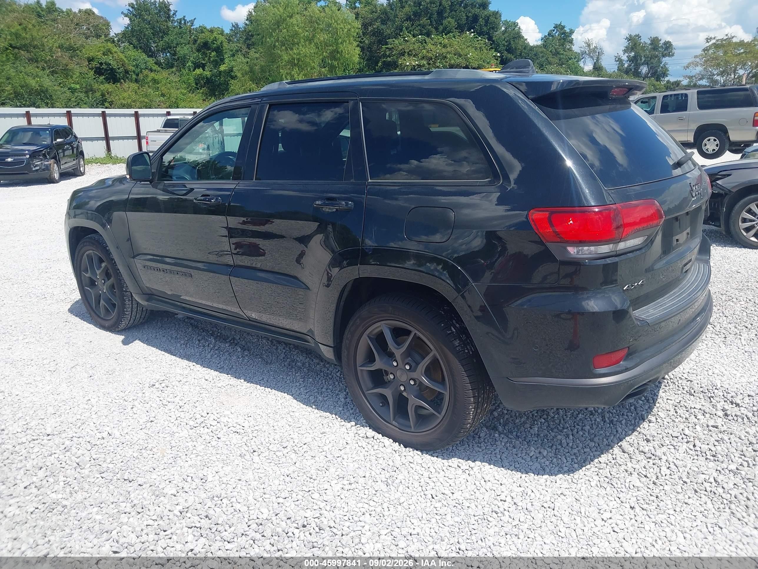 2020 Jeep Grand Cherokee VIN 1C4RJFBG0LC173747 IAAI salvage auction — Front End, Salvage (Alabama), sold $9,200 on 2026-09-19 (photo 3)