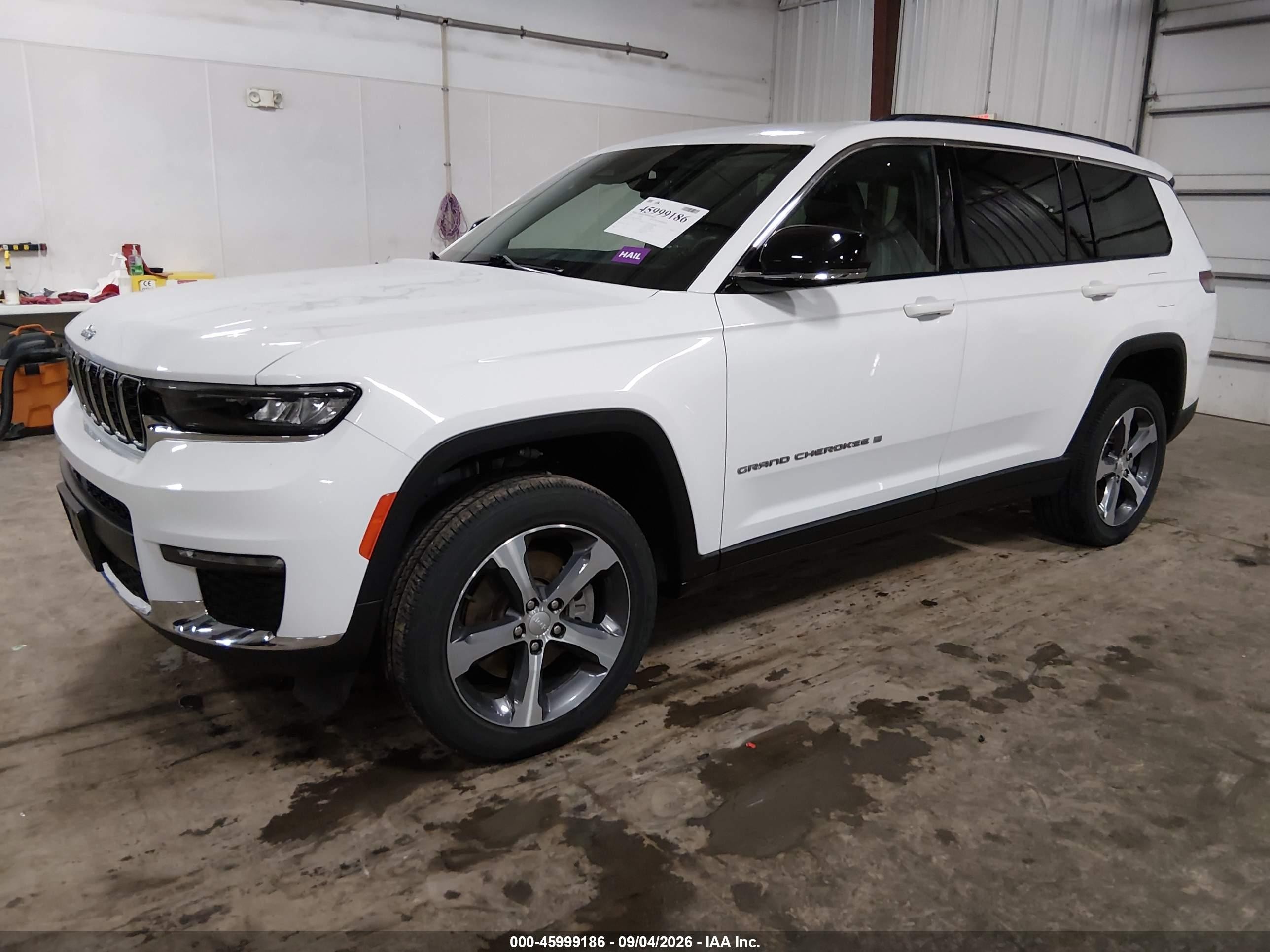 2023 Jeep Grand Cherokee L VIN 1C4RJKBG2P8743698 IAAI salvage auction — Hail, Salvage (Iowa), sold $20,300 on 2026-09-19 (photo 2)