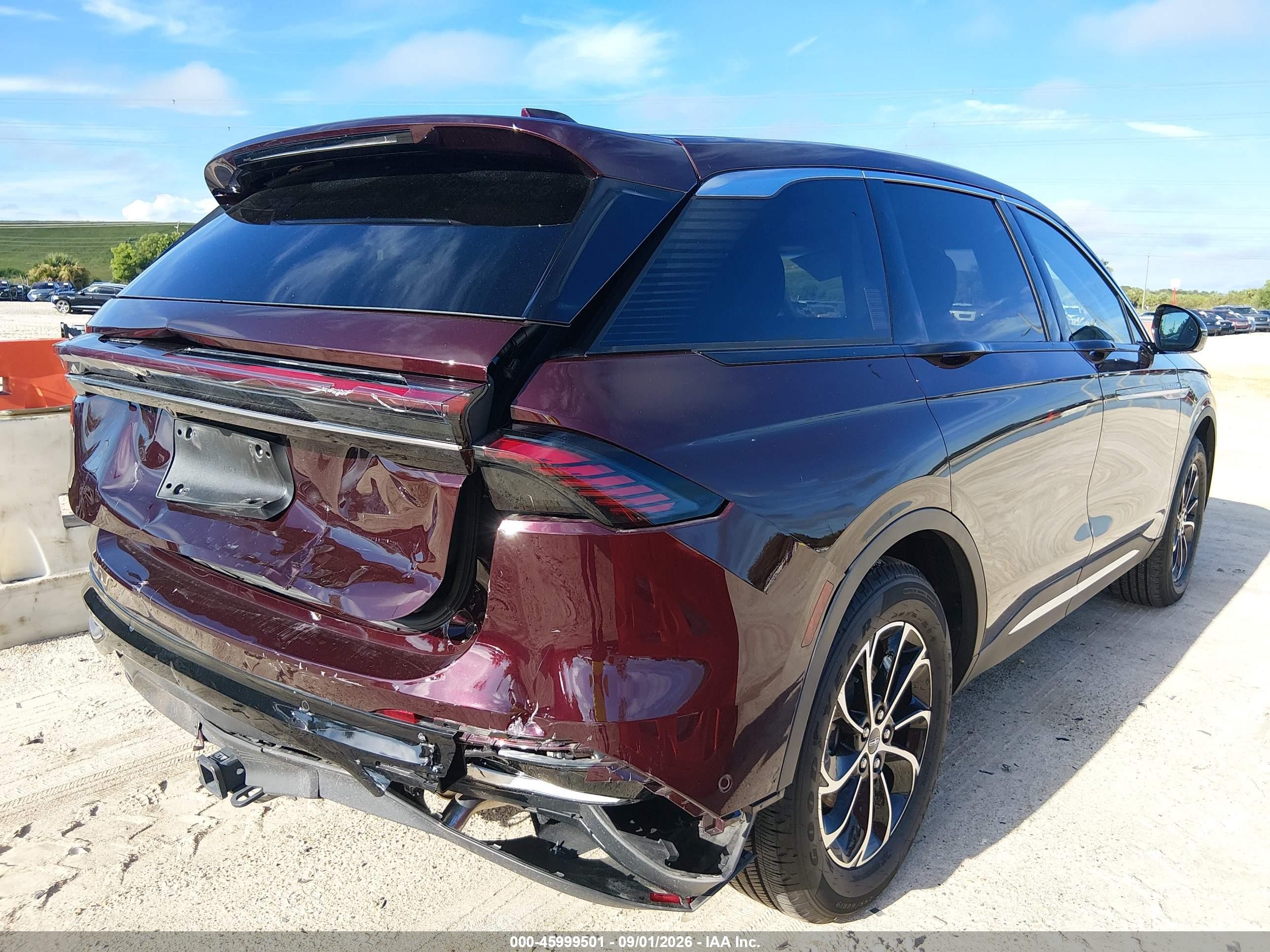 2024 Lincoln Nautilus VIN 5LMPJ8J40RJ853011 IAAI salvage auction — Rear End, Rebuildable (Florida), sold $15,400 on 2026-09-28 (photo 6)