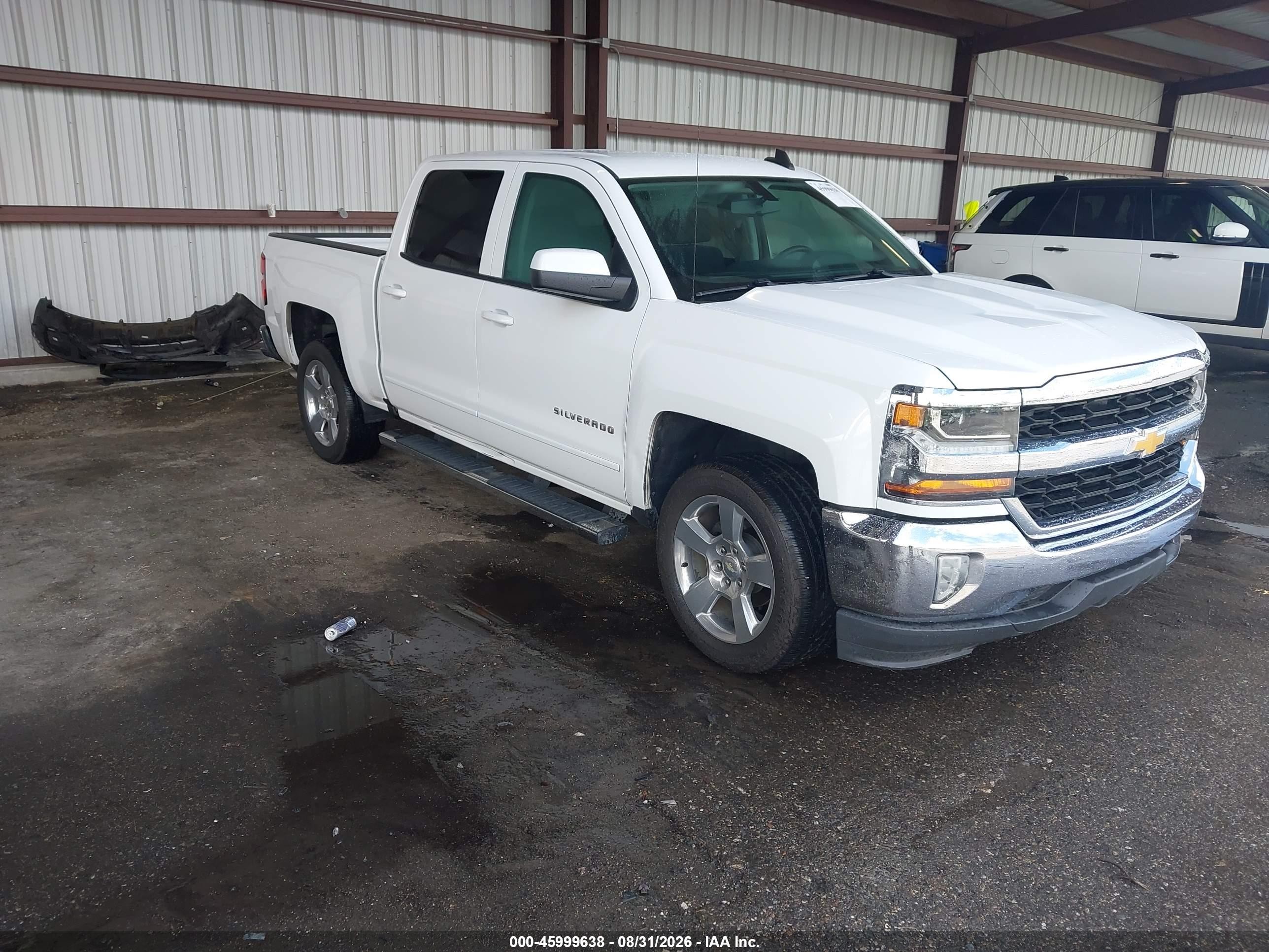 2018 Chevrolet Silverado 1500 VIN 3GCPCREC1JG219365 — IAAI salvage auction photo