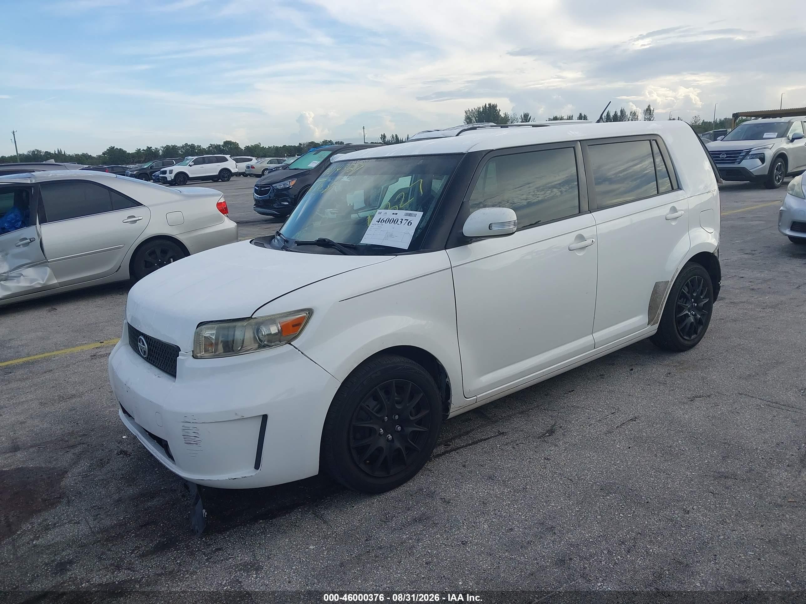 2010 Scion Xb VIN JTLZE4FE4A1114327 IAAI salvage auction — Front & Rear, Rebuildable (Florida), sold $1,000 on 2026-10-16 (photo 2)