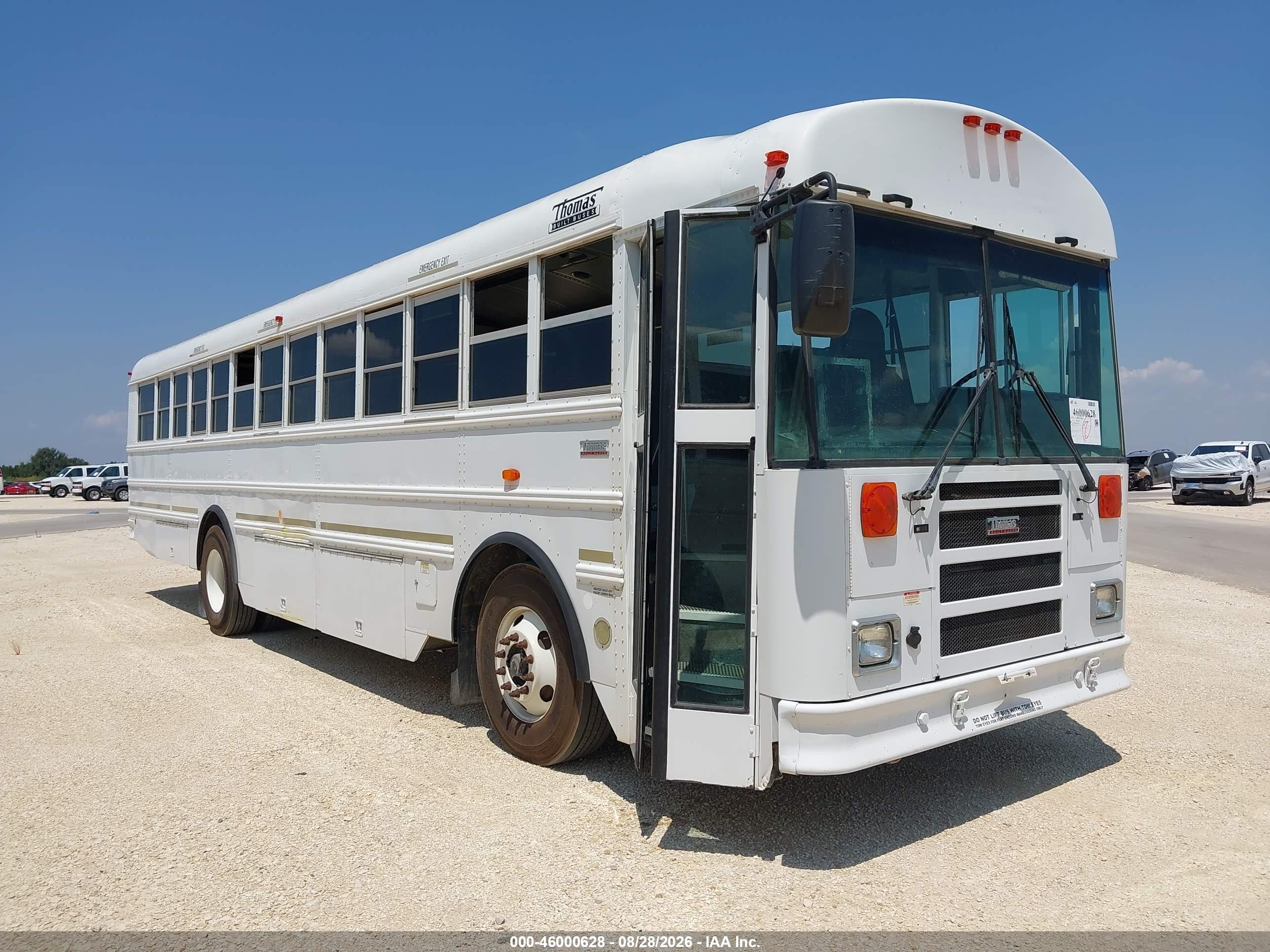 2013 Thomas Transit Bus VIN 1T88S2E27D1155243 — IAAI salvage auction photo