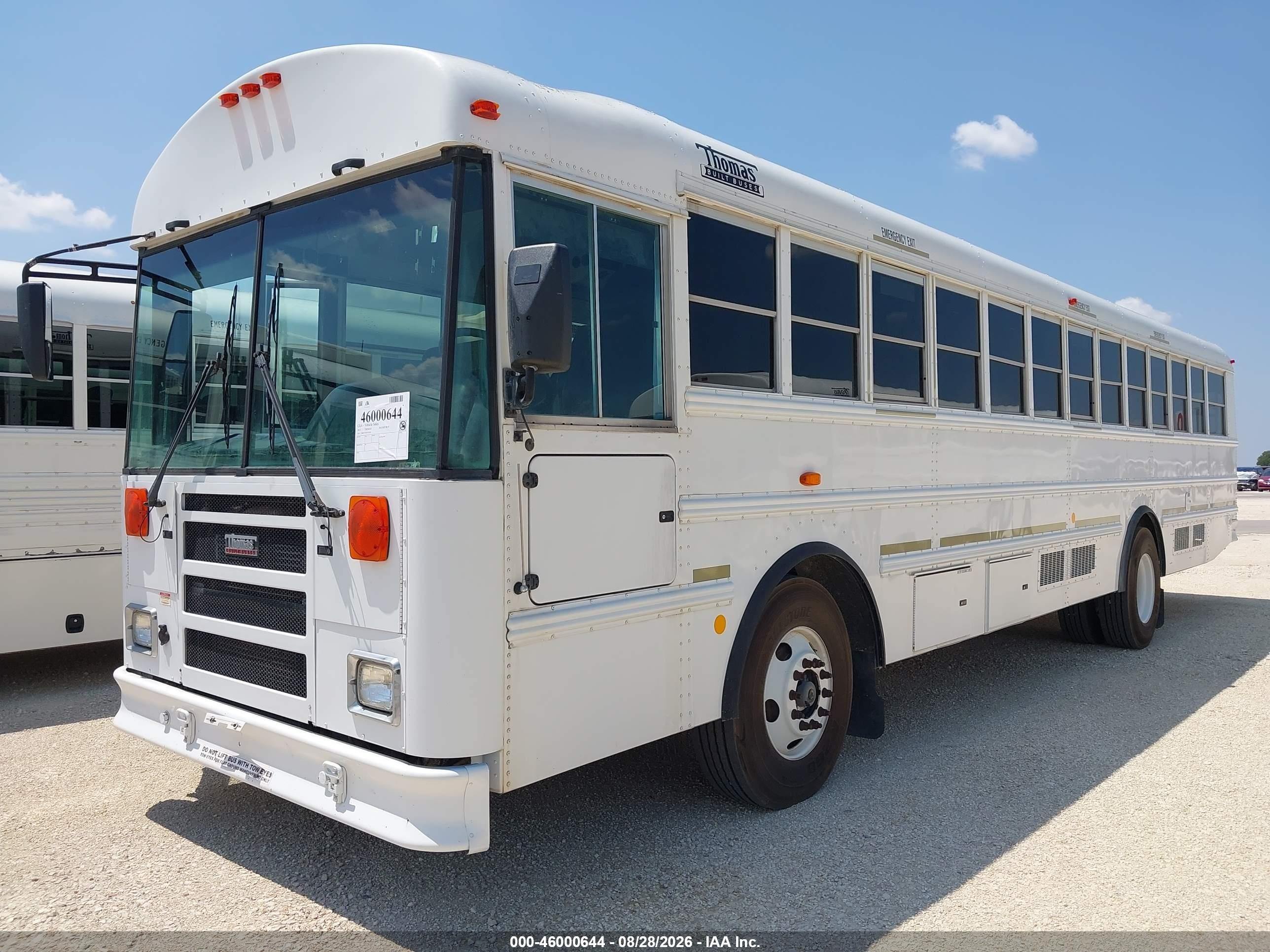 2013 Thomas Transit Bus VIN 1T88S2E21D1155240 IAAI salvage auction — Normal Wear, Sf97 (Texas), sold $18,800 on 2026-09-16 (photo 2)
