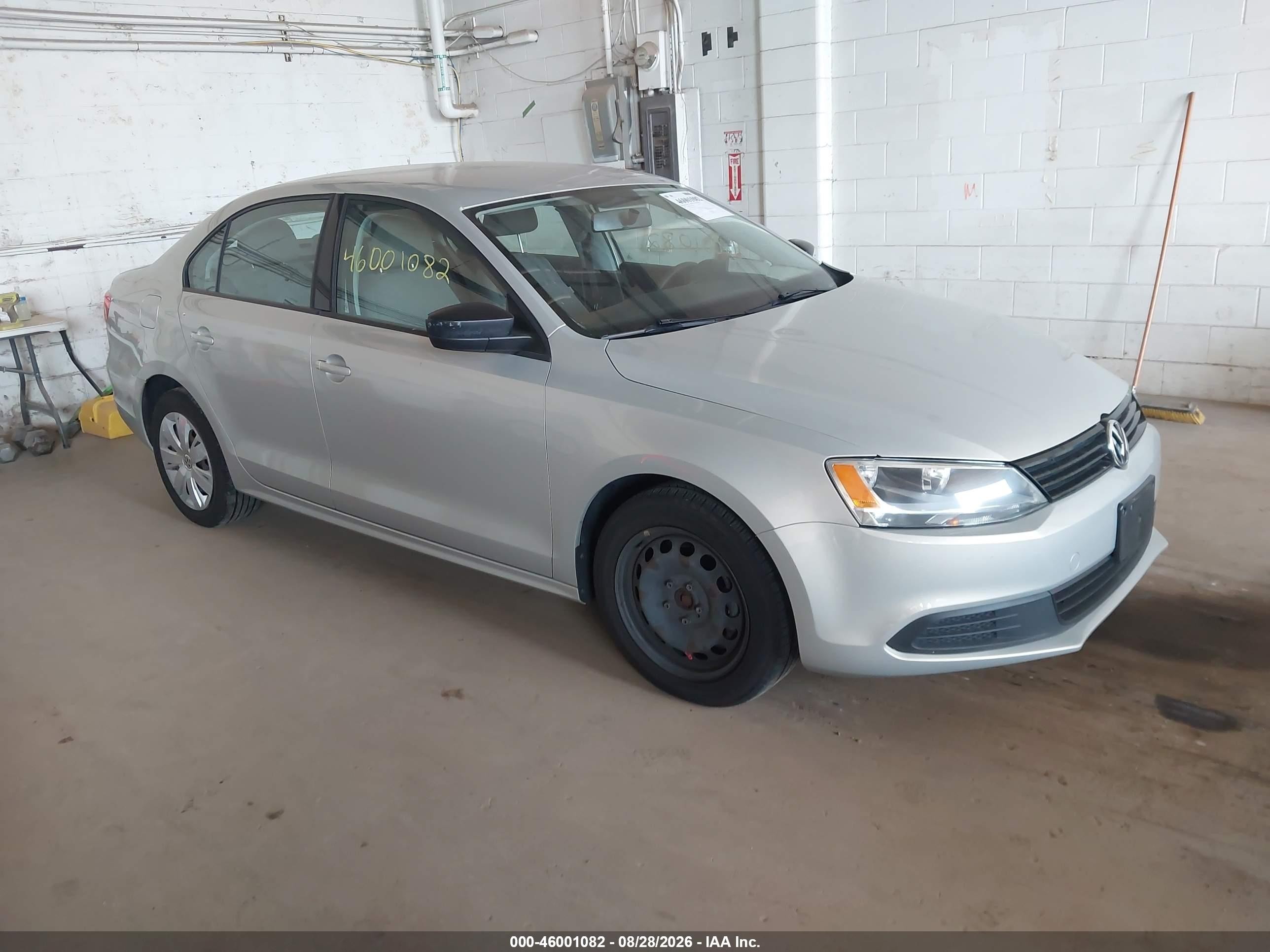 2012 Volkswagen Jetta VIN 3VW2K7AJ8CM329806 IAAI salvage auction — Unknown, Parts Only Bos (Minnesota), sold $575 on 2026-09-27 (photo 1)