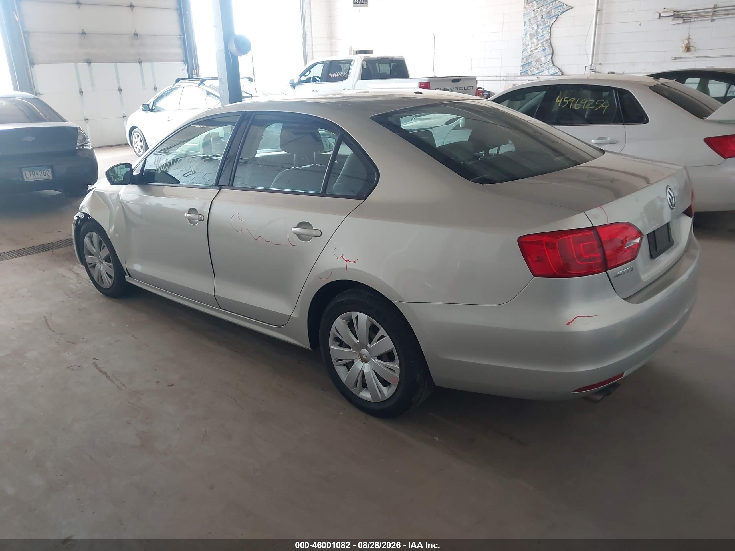 2012 Volkswagen Jetta VIN 3VW2K7AJ8CM329806 IAAI salvage auction — Unknown, Parts Only Bos (Minnesota), sold $575 on 2026-09-27 (photo 3)