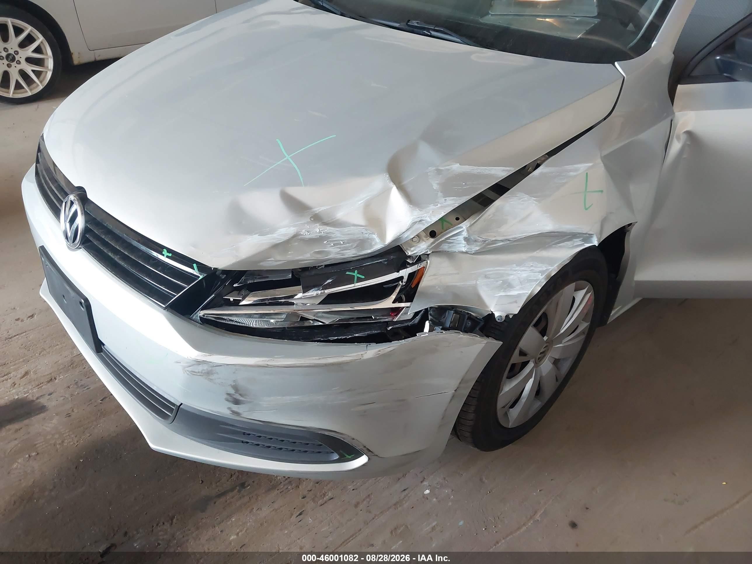 2012 Volkswagen Jetta VIN 3VW2K7AJ8CM329806 IAAI salvage auction — Unknown, Parts Only Bos (Minnesota), sold $575 on 2026-09-27 (photo 6)