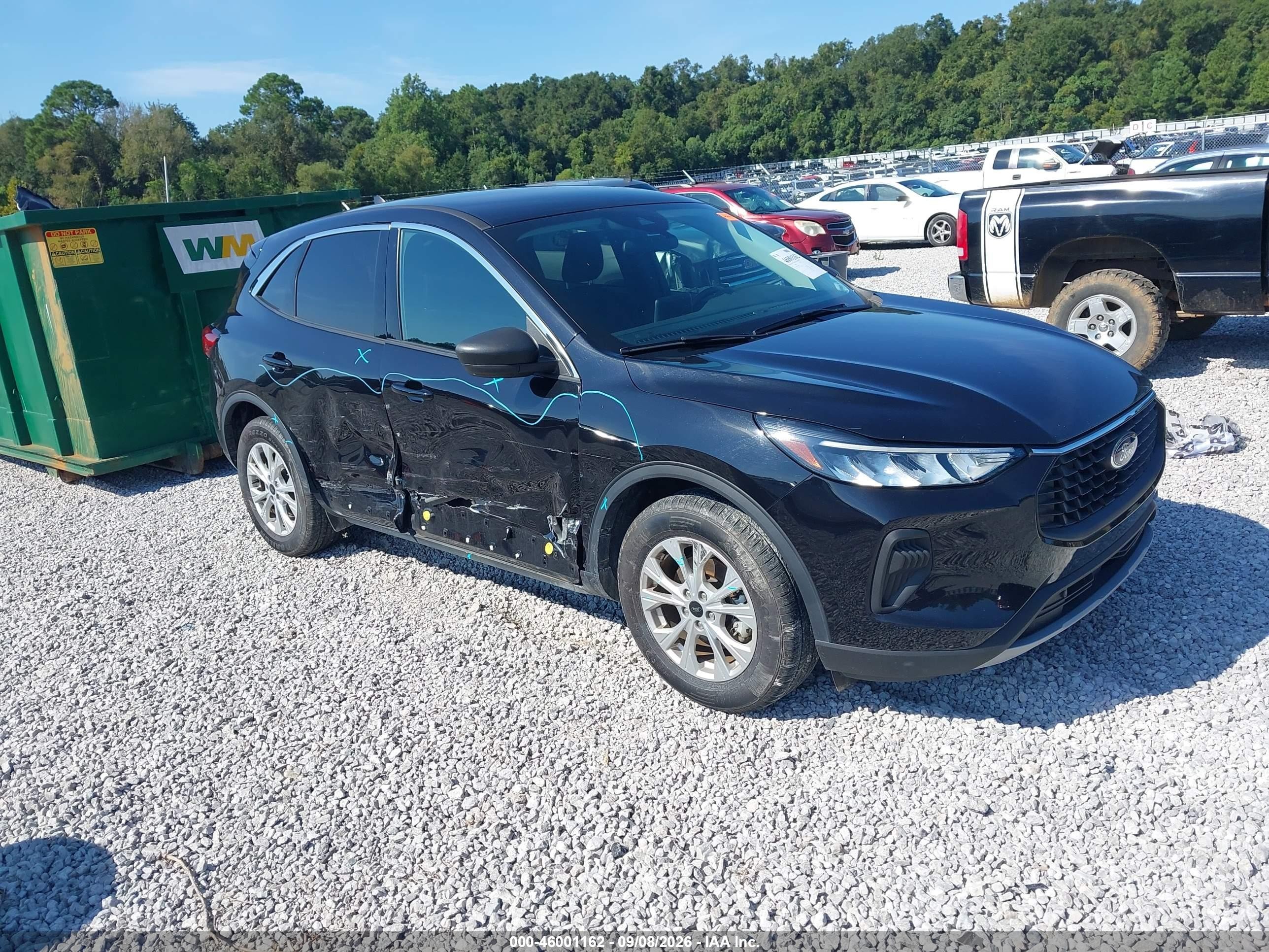 2024 Ford Escape VIN 1FMCU0GN1RUA86925 — IAAI salvage auction photo