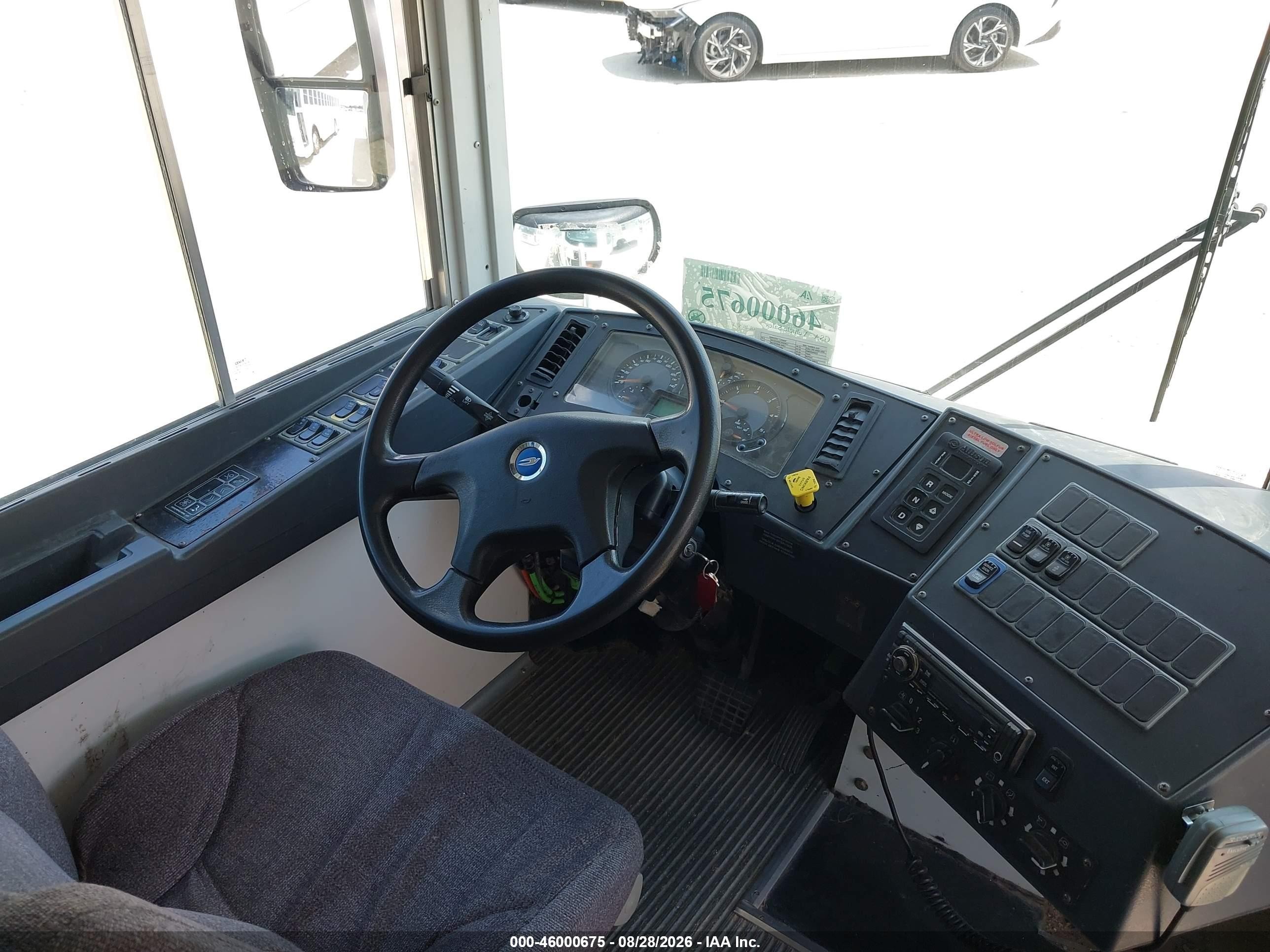 2015 Blue Bird School Bus / Transit Bus VIN 1BABNBPA4FF310530 IAAI salvage auction — Normal Wear, Sf97 (Texas), sold $21,600 on 2026-09-16 (photo 5)