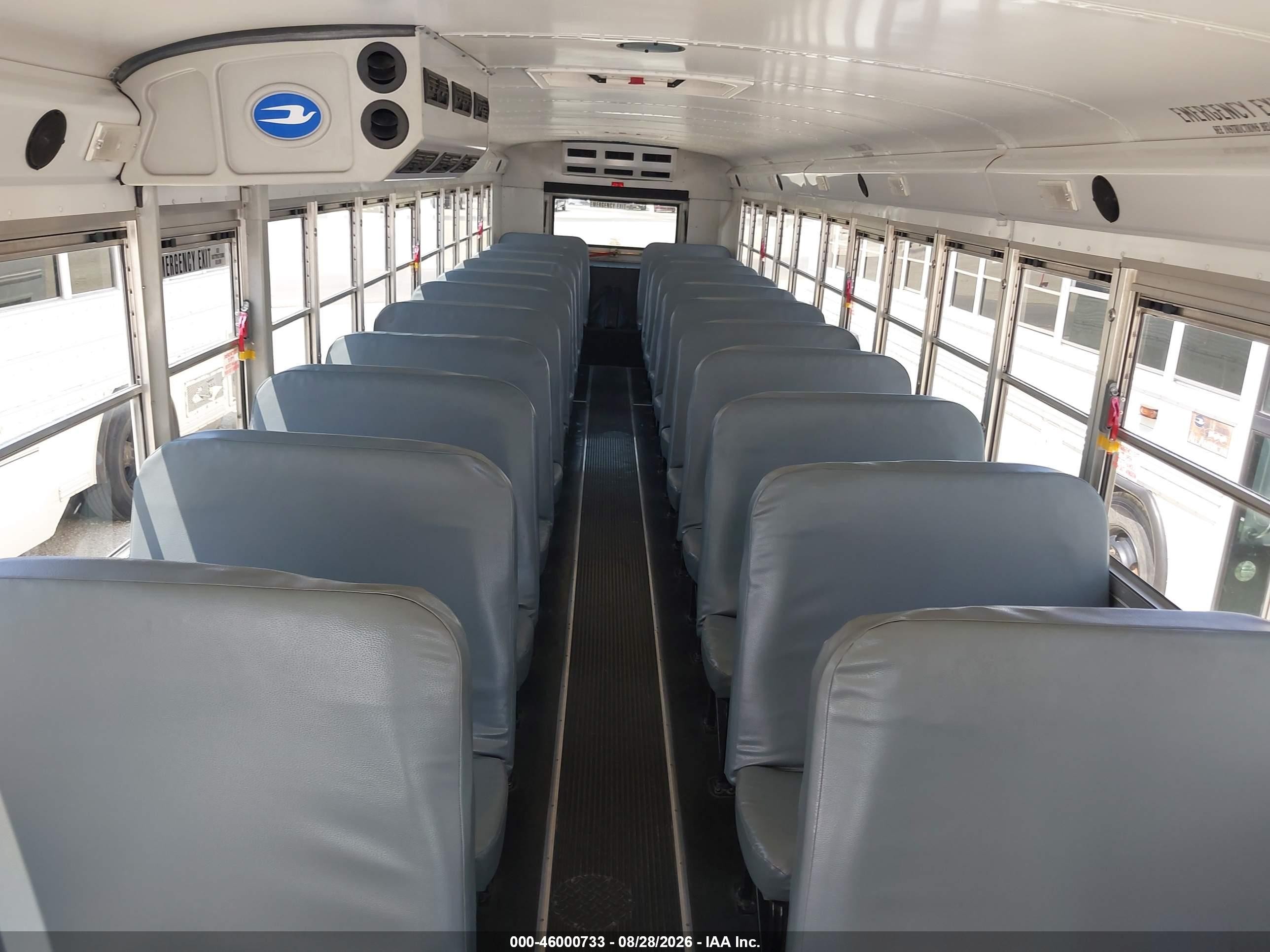 2013 Blue Bird School Bus / Transit Bus VIN 1BABNBPA4DF290941 IAAI salvage auction — Normal Wear, Sf97 (Texas), sold $21,600 on 2026-09-16 (photo 8)