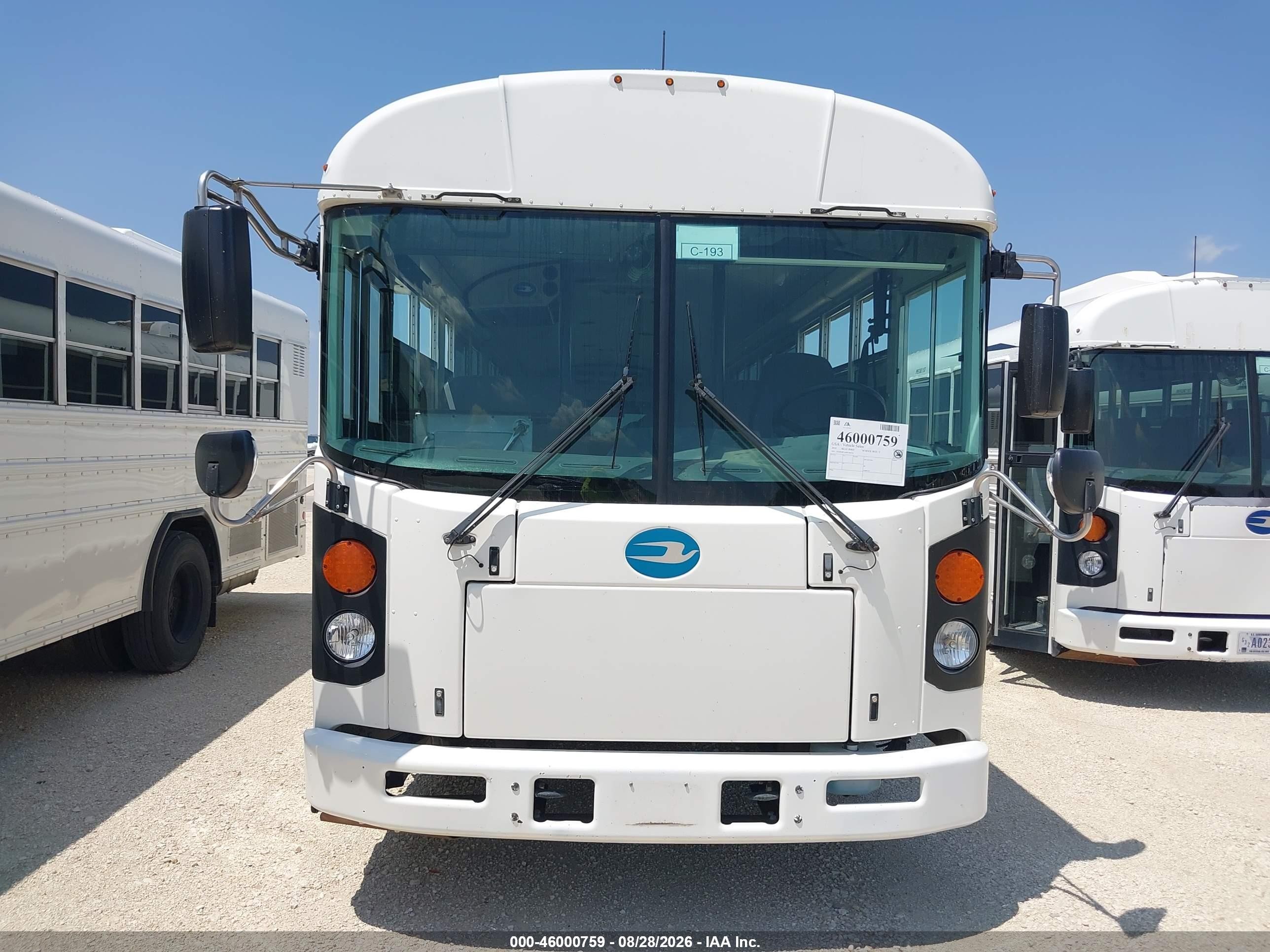 2014 Blue Bird School Bus / Transit Bus VIN 1BABNBCA4EF304716 IAAI salvage auction — Normal Wear, Sf97 (Texas), sold $10,000 on 2026-09-16 (photo 6)